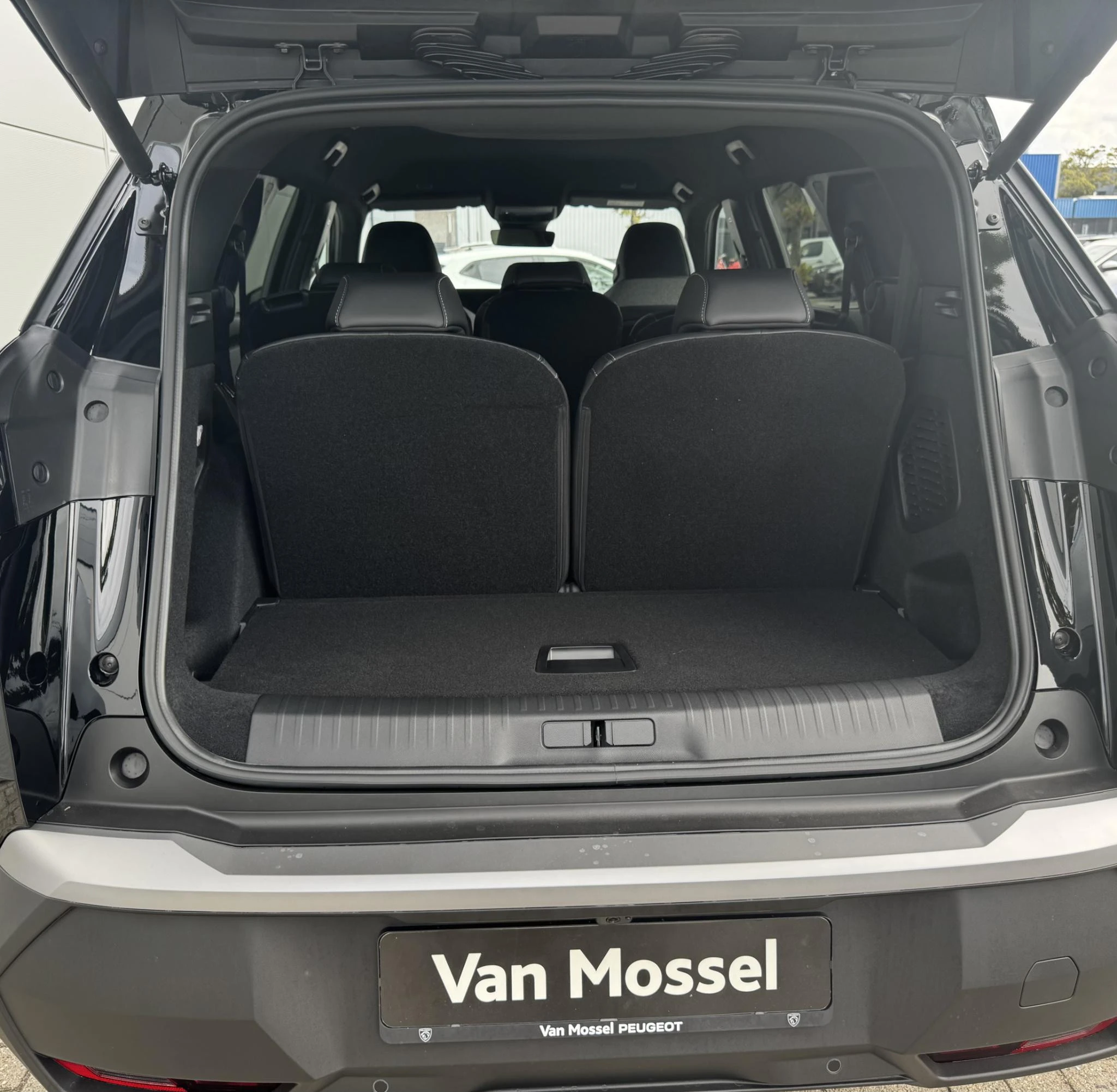 Peugeot-5008-image-15