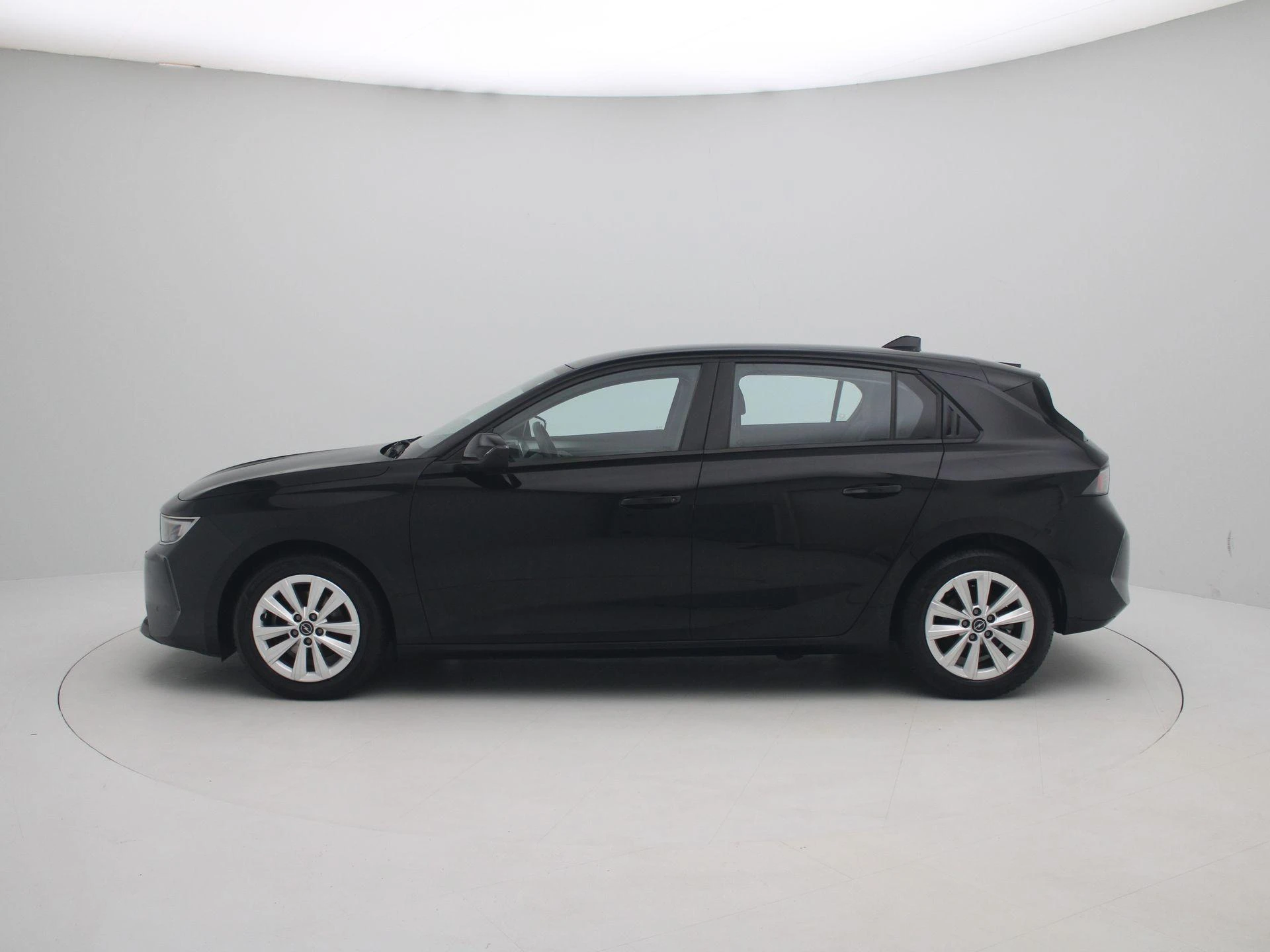 Opel-Astra-image-3