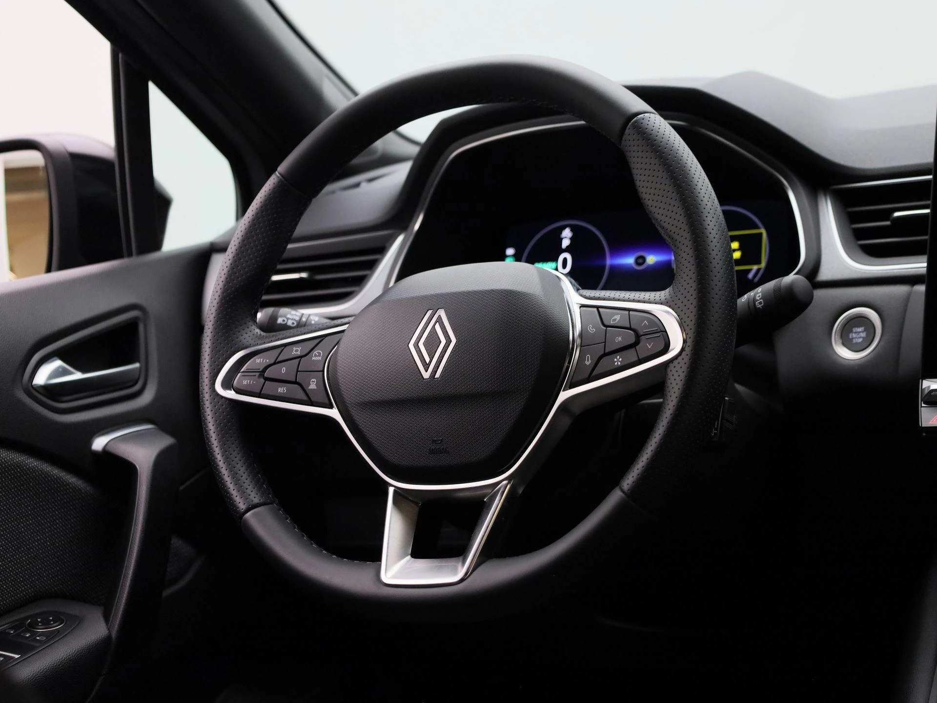 Renault-Captur-image-39