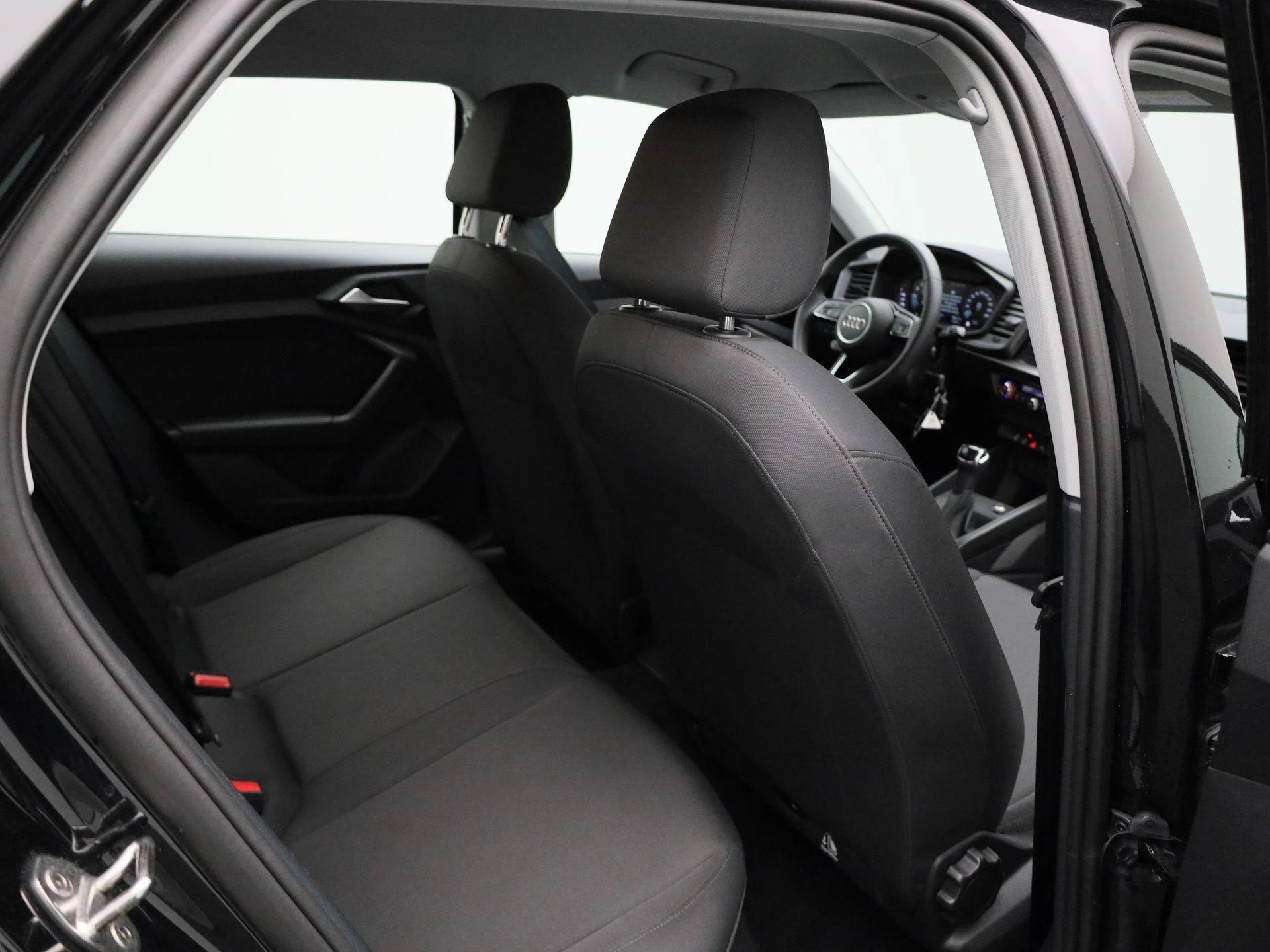 Audi-A1 Sportback-image-31