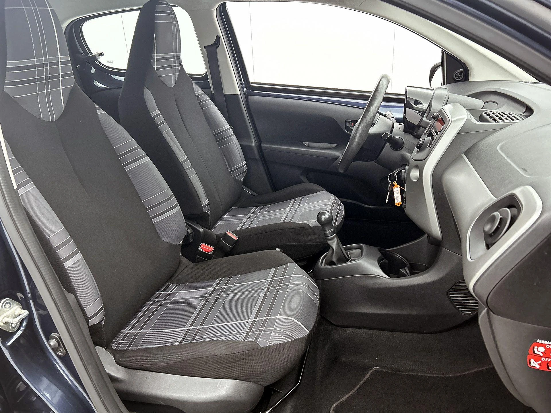 Peugeot-108-image-29