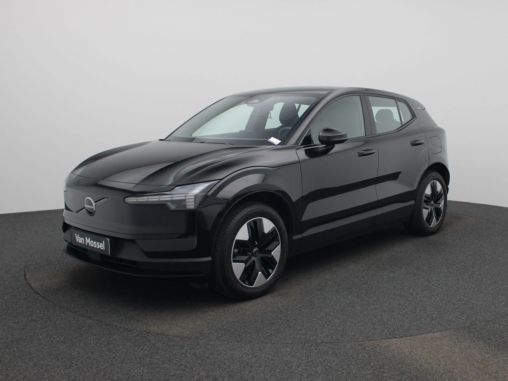 Volvo-EX30-image-0