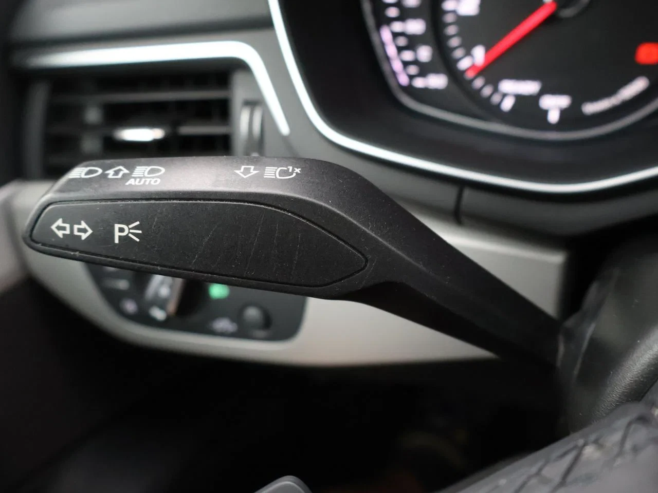 Audi-A4-image-11