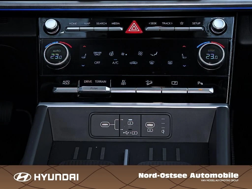 Hyundai-Santa Fe-image-10