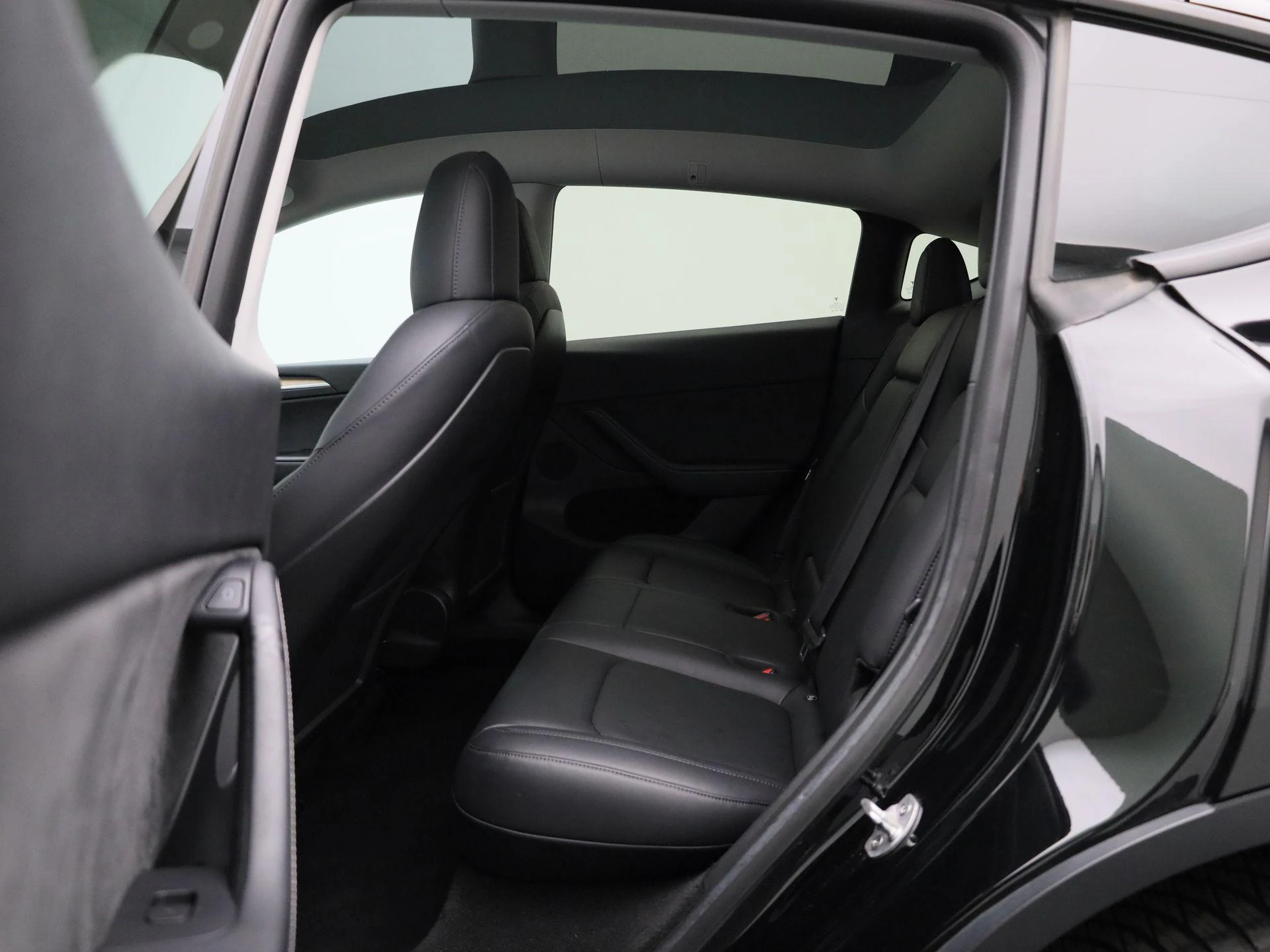 Tesla Model Y Long Range Dual Motor AWD