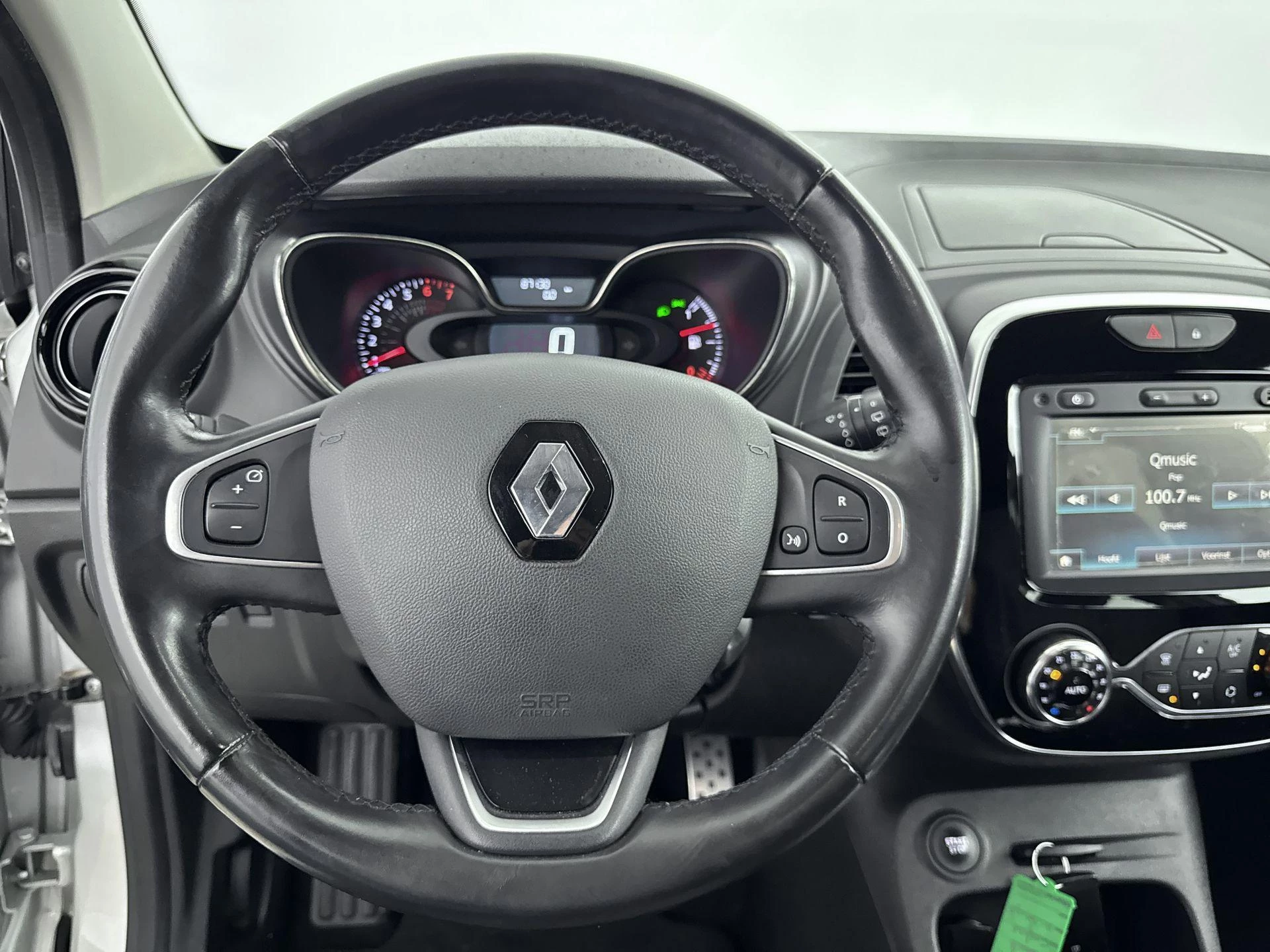 Renault-Captur-image-26