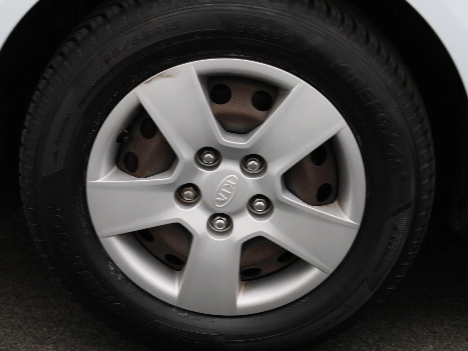 Kia-Venga-image-11