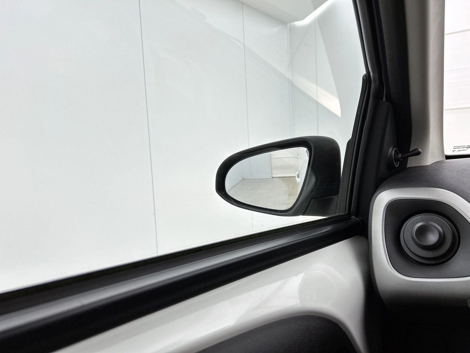 Peugeot-108-image-18