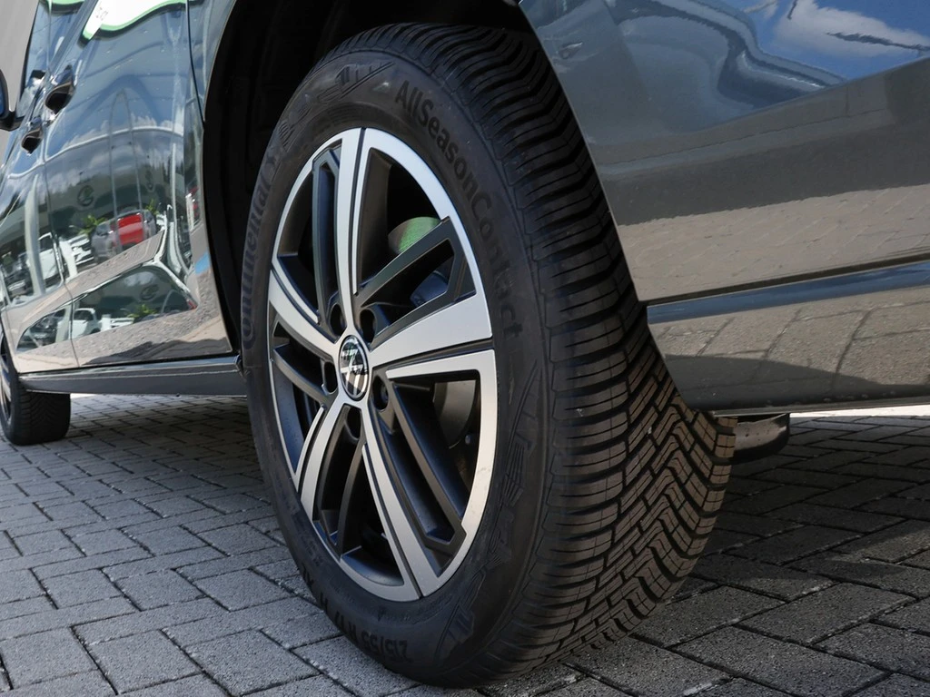 Volkswagen-Caddy-image-4