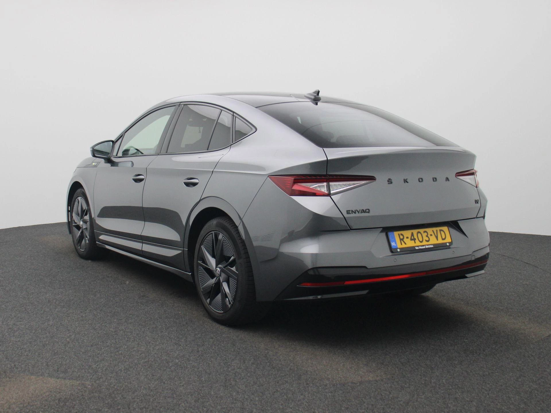 Škoda-Enyaq Coupe-image-1