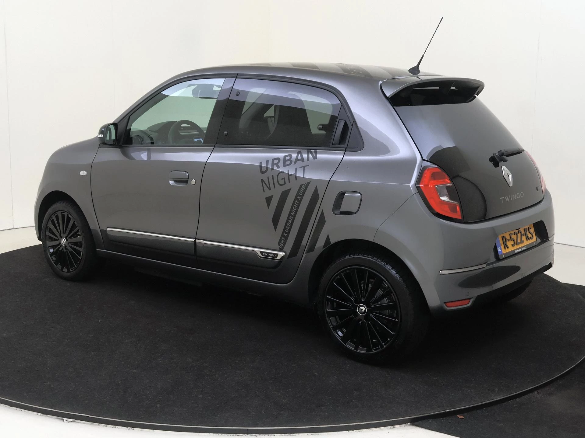 Renault-Twingo-image-2