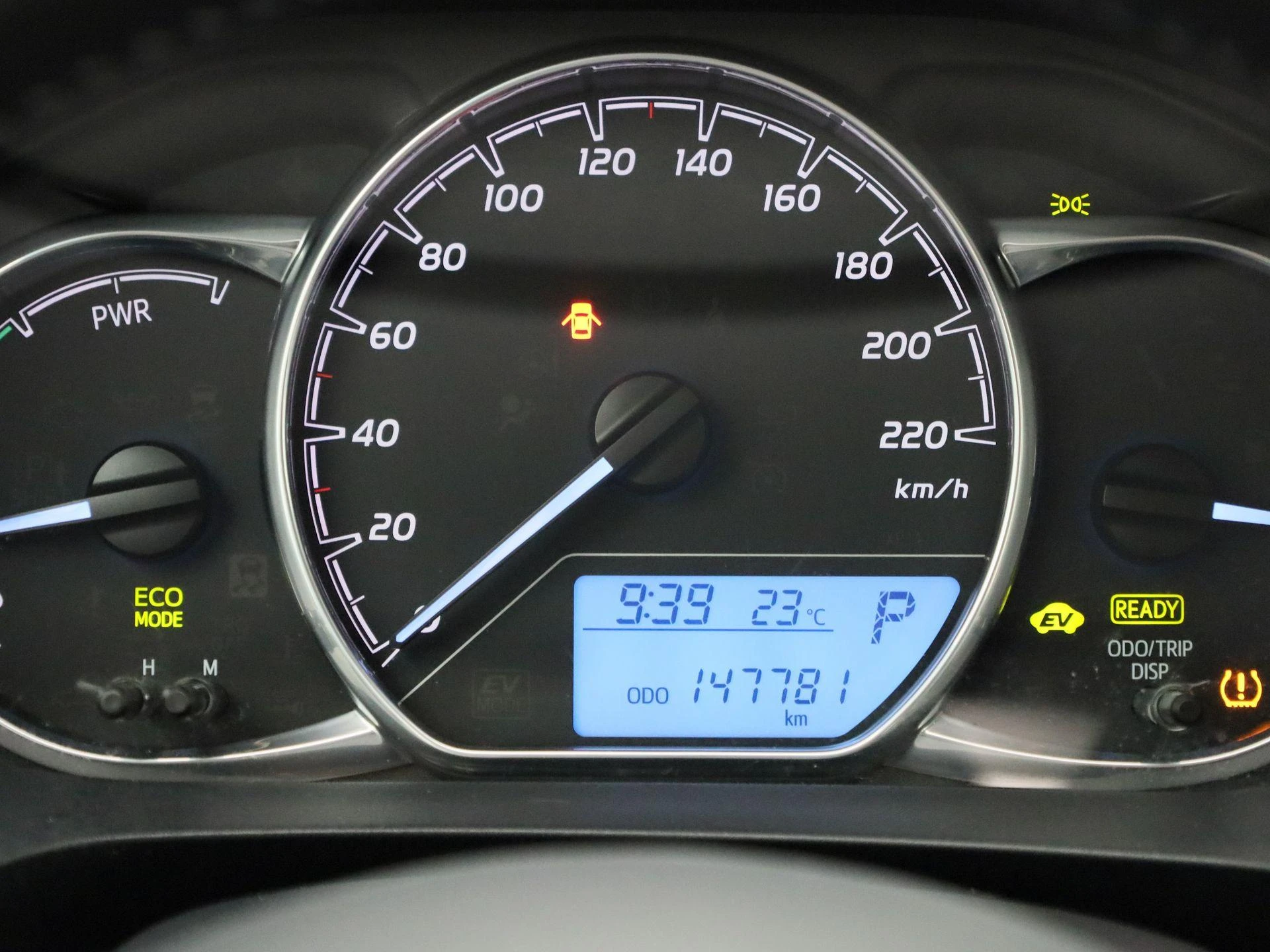 Toyota-Yaris-image-7