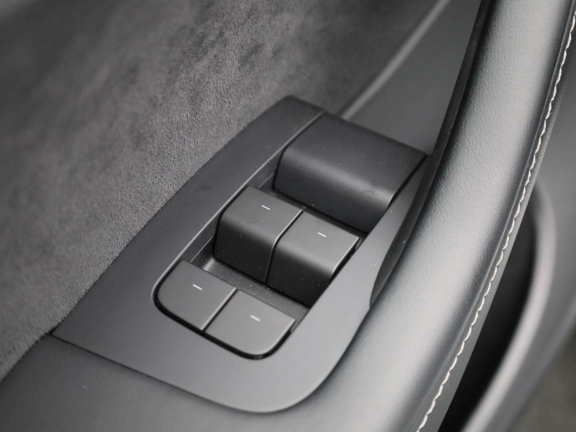 Tesla-Model Y-image-30