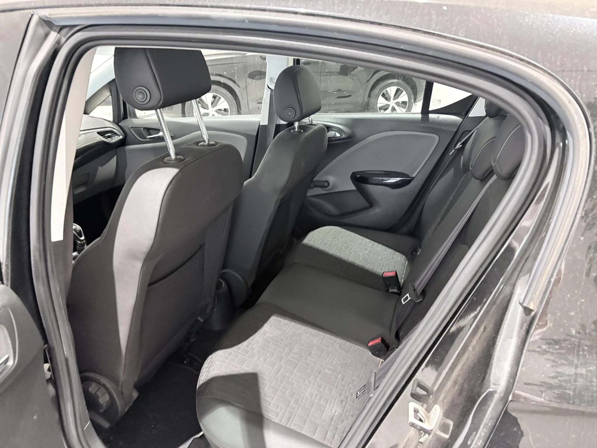 Opel-Corsa-image-7