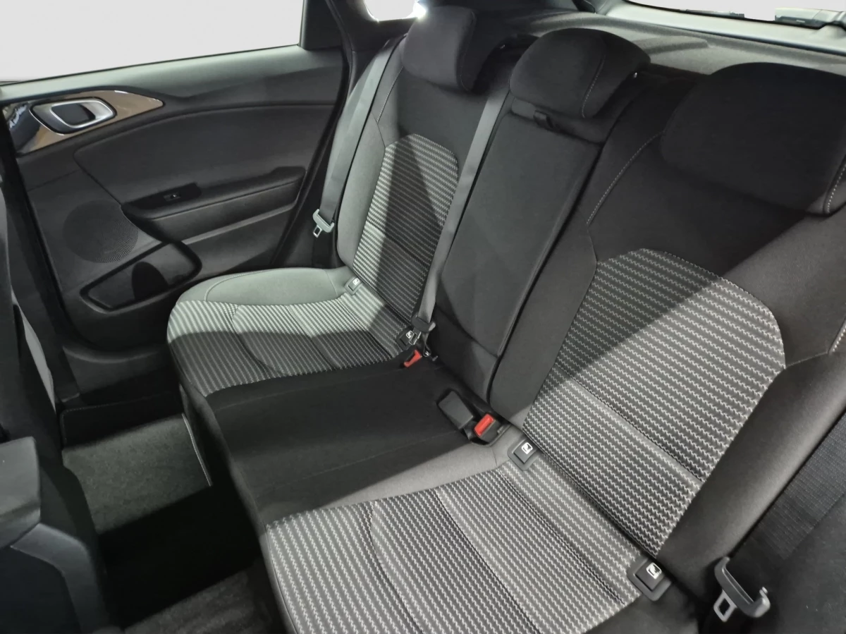 Kia-Ceed-image-8