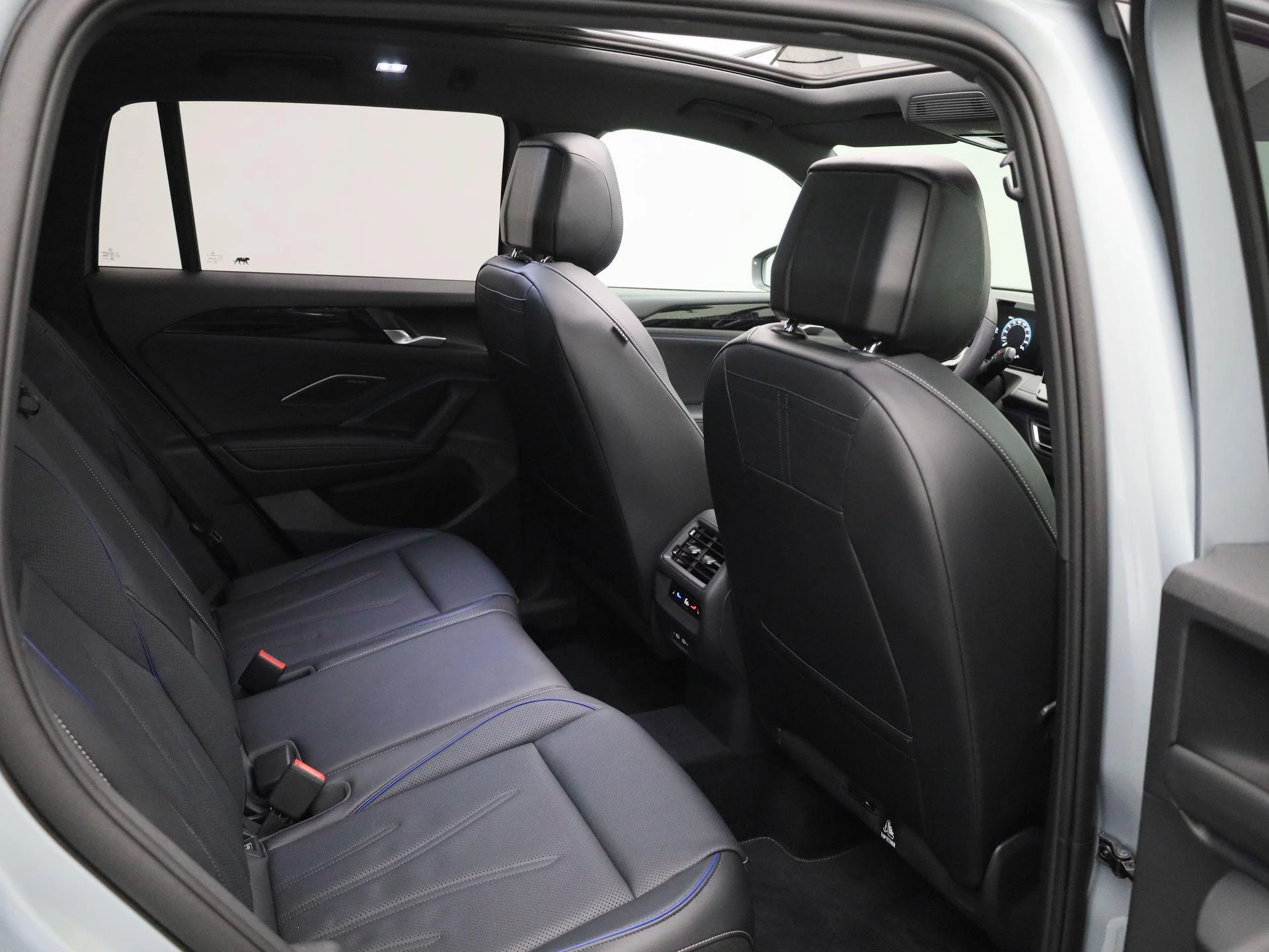 Volkswagen-Tiguan-image-42