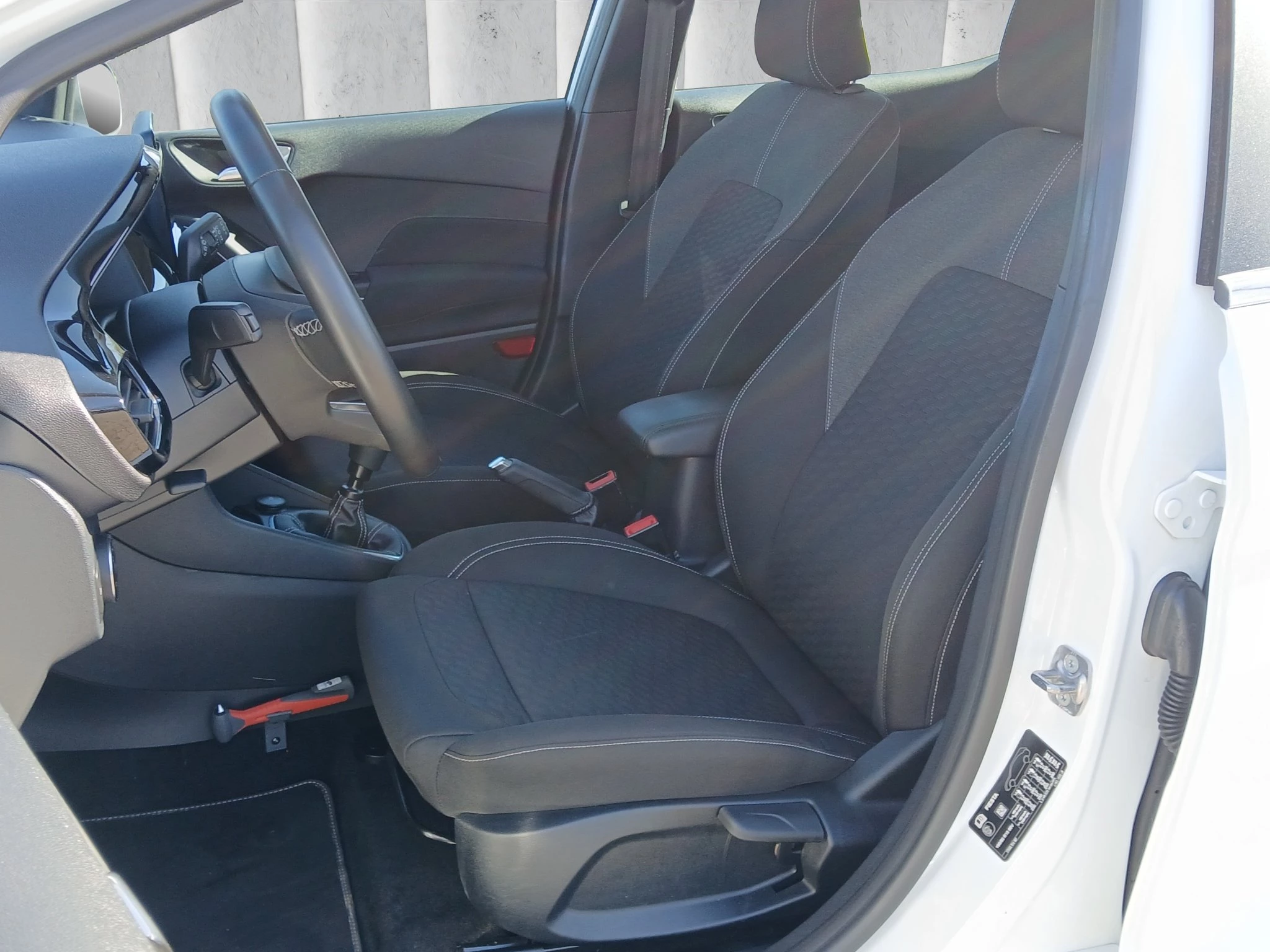 Ford Fiesta Titanium NAVI | LED | KLIMAAUTOMTIK | PDC | BT