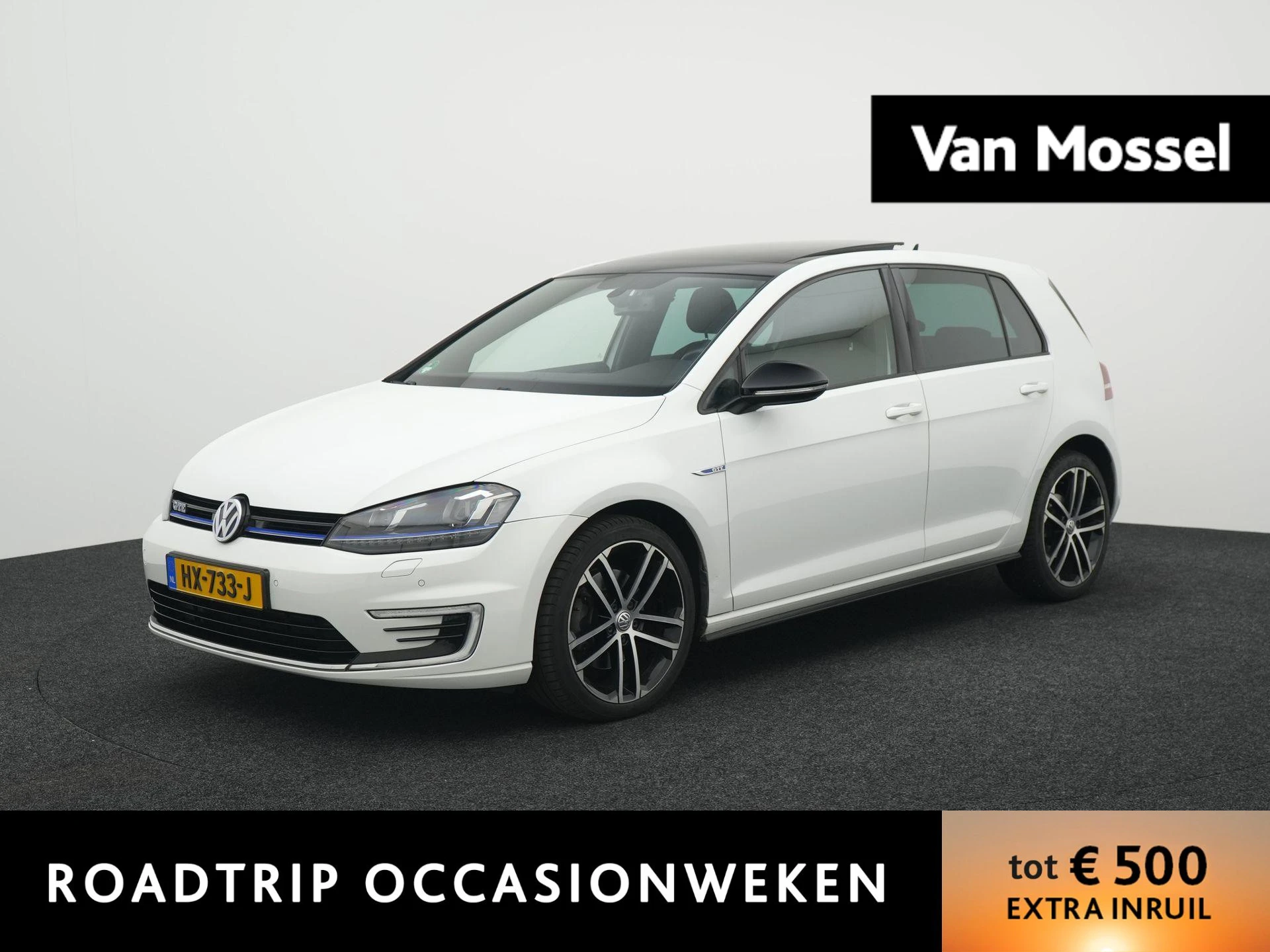 Volkswagen-Golf-image-0