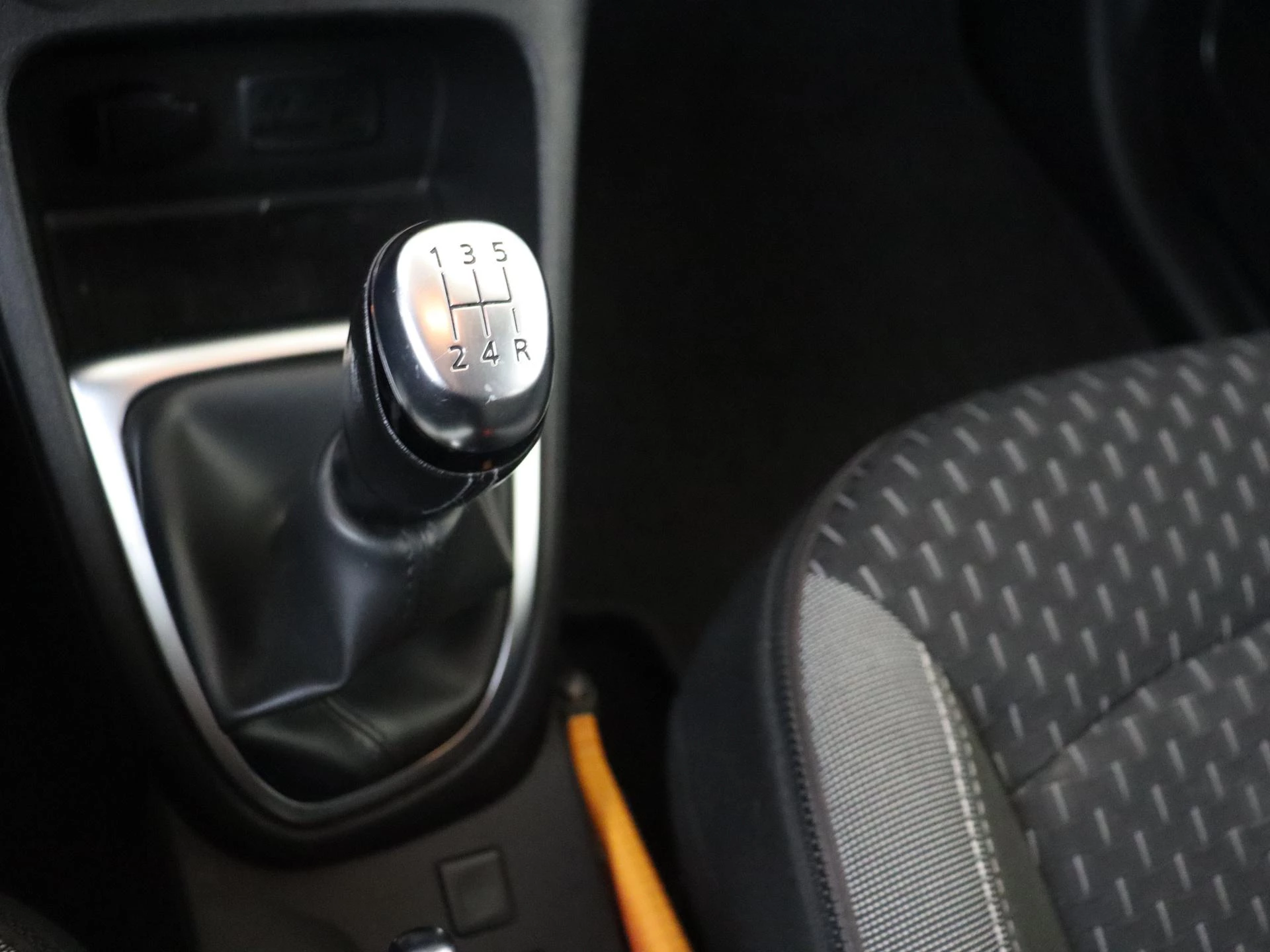 Renault-Captur-image-14