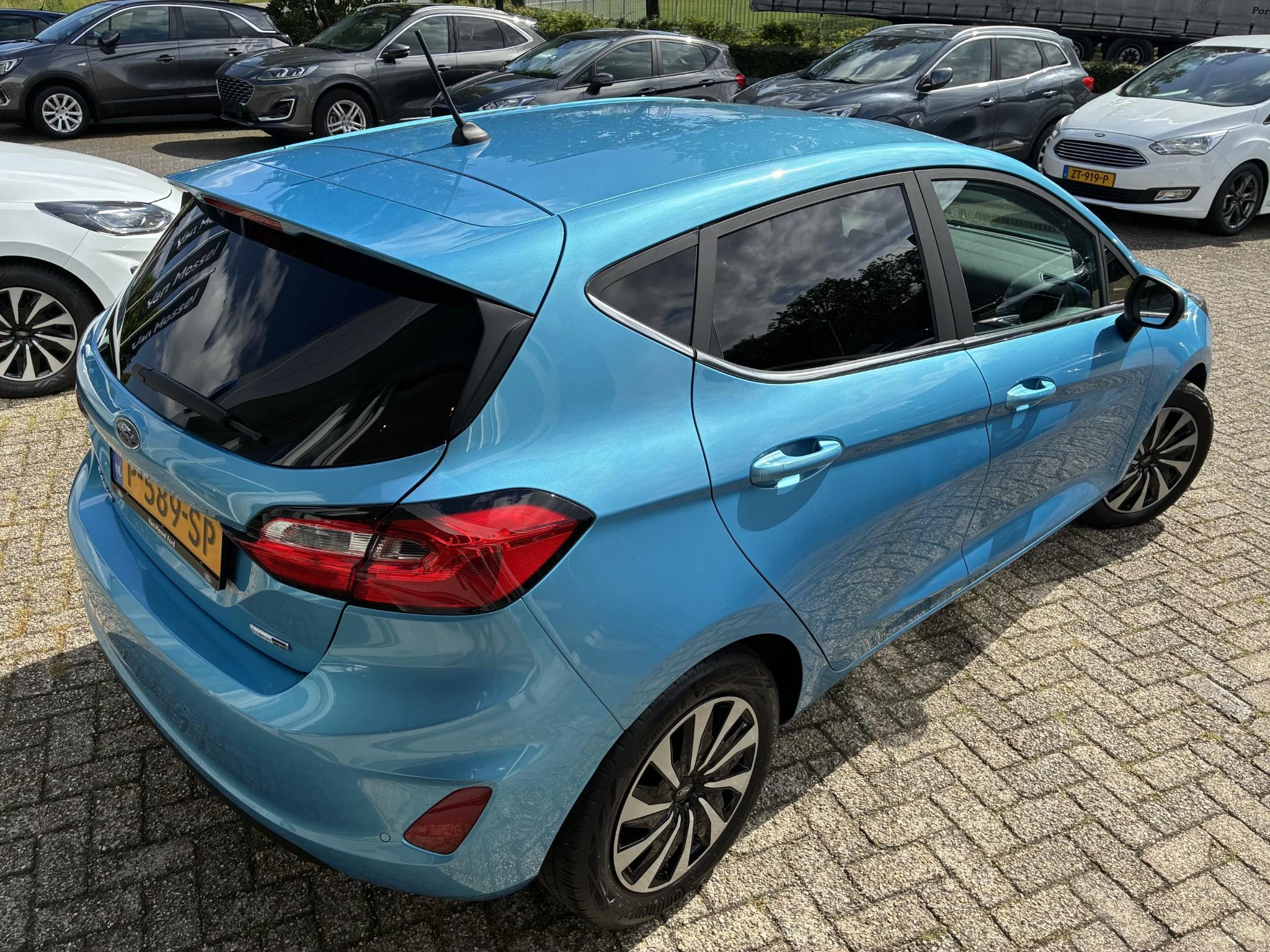 Ford Fiesta 1.0 EcoBoost Hybrid Titanium