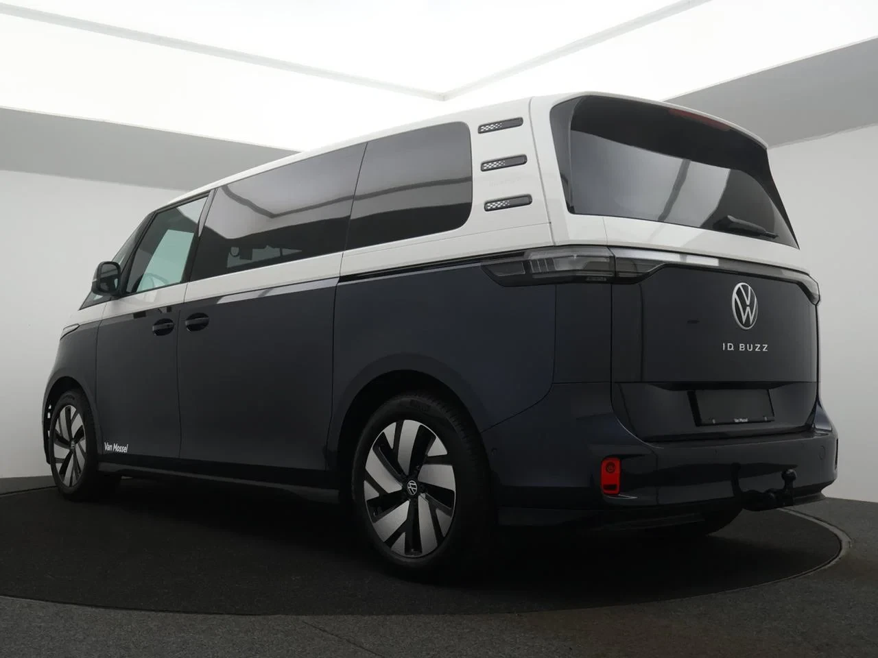 Volkswagen ID. Buzz ID.Buzz Lwb Energy 286pk 86 kWh LONG WHEEL BASE 7pl *DEMO*