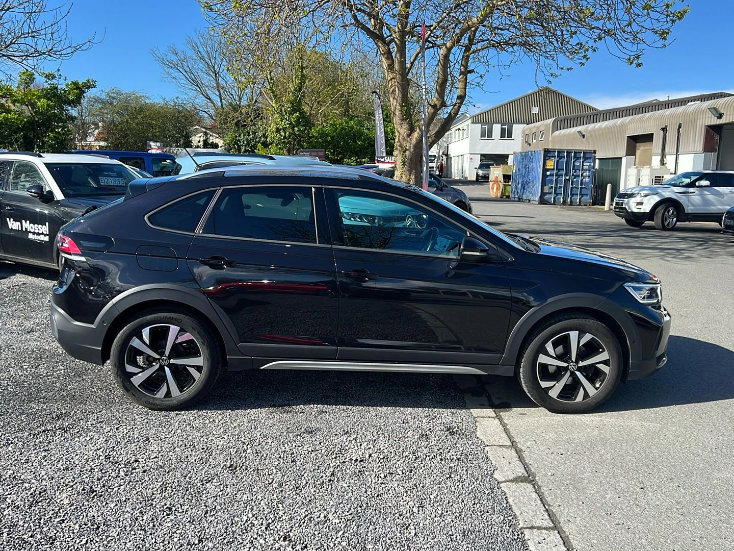 Volkswagen-Taigo-image-9