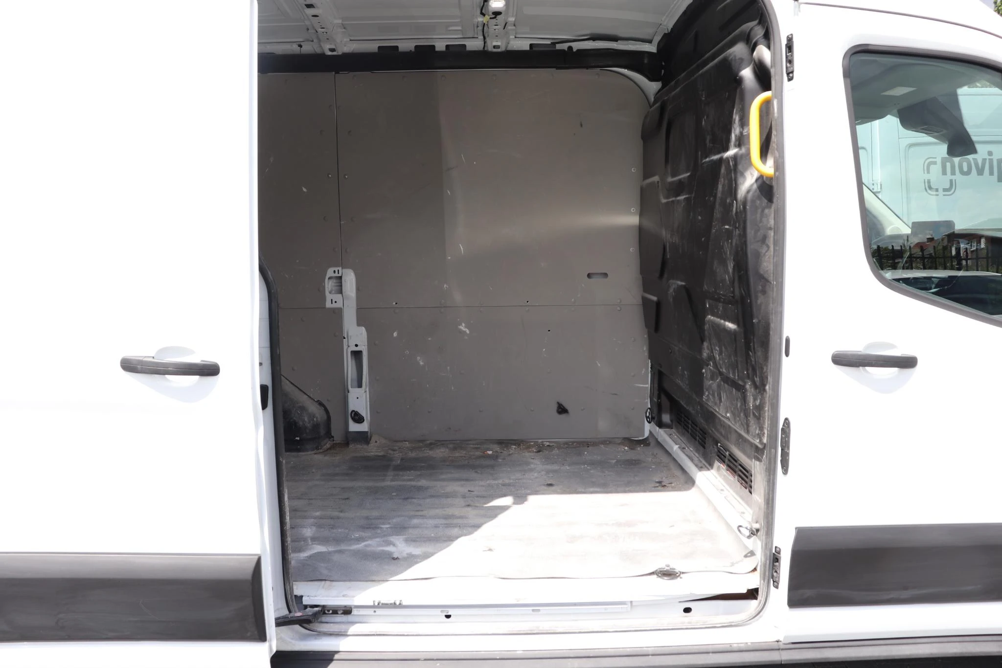 Ford-Transit-image-5