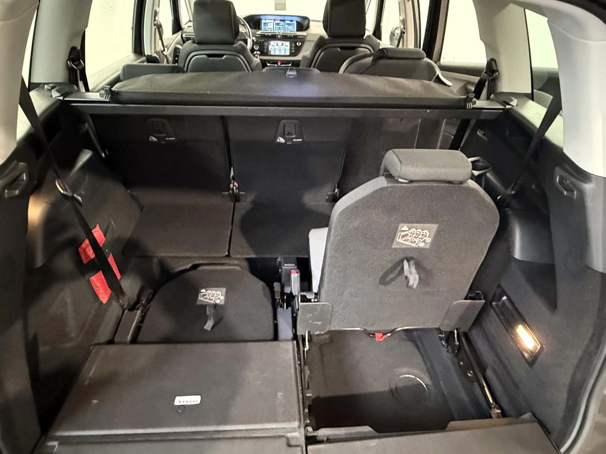 Citroën-C4 Picasso-image-6