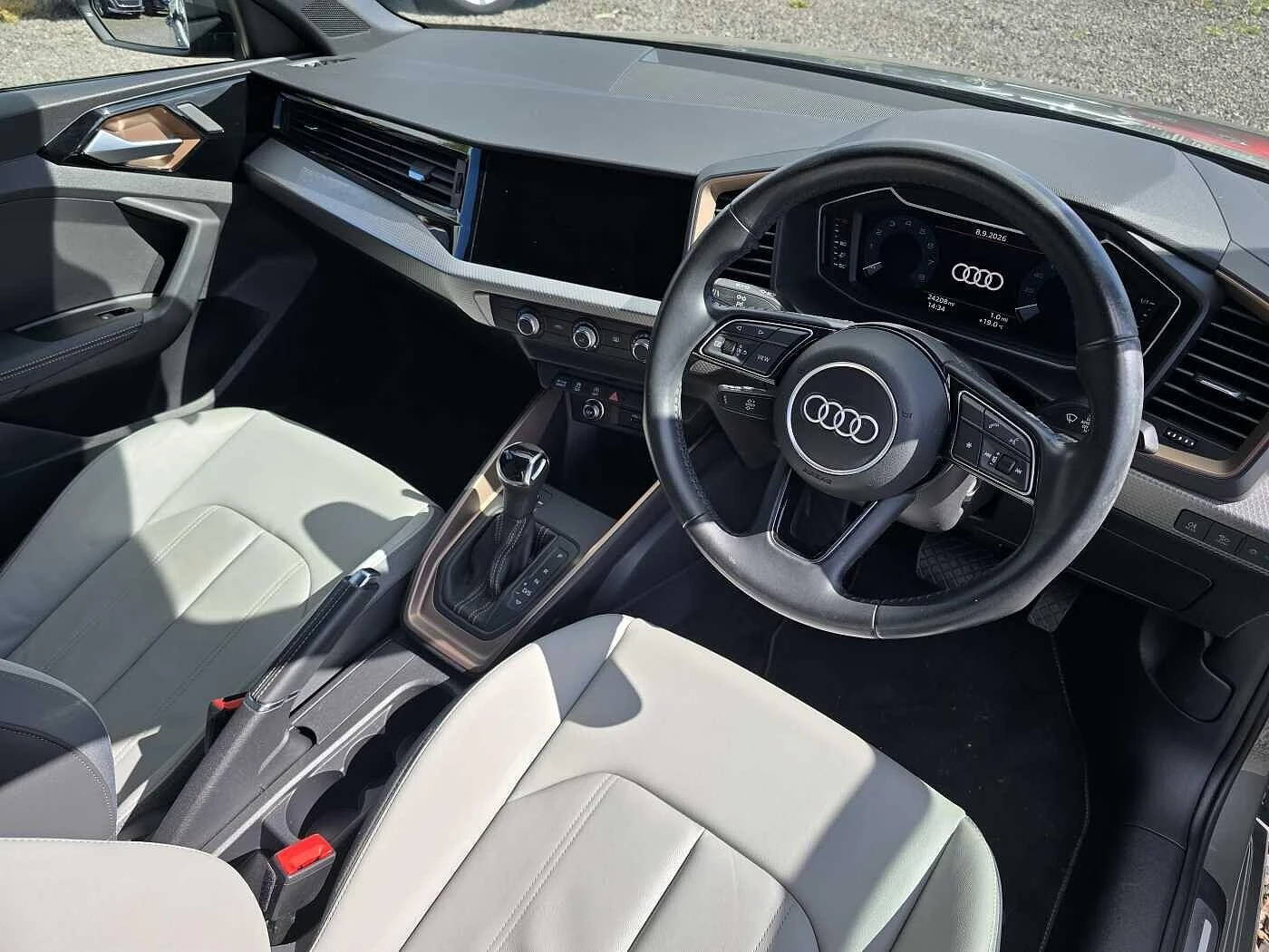 Audi-A1 Sportback-image-5