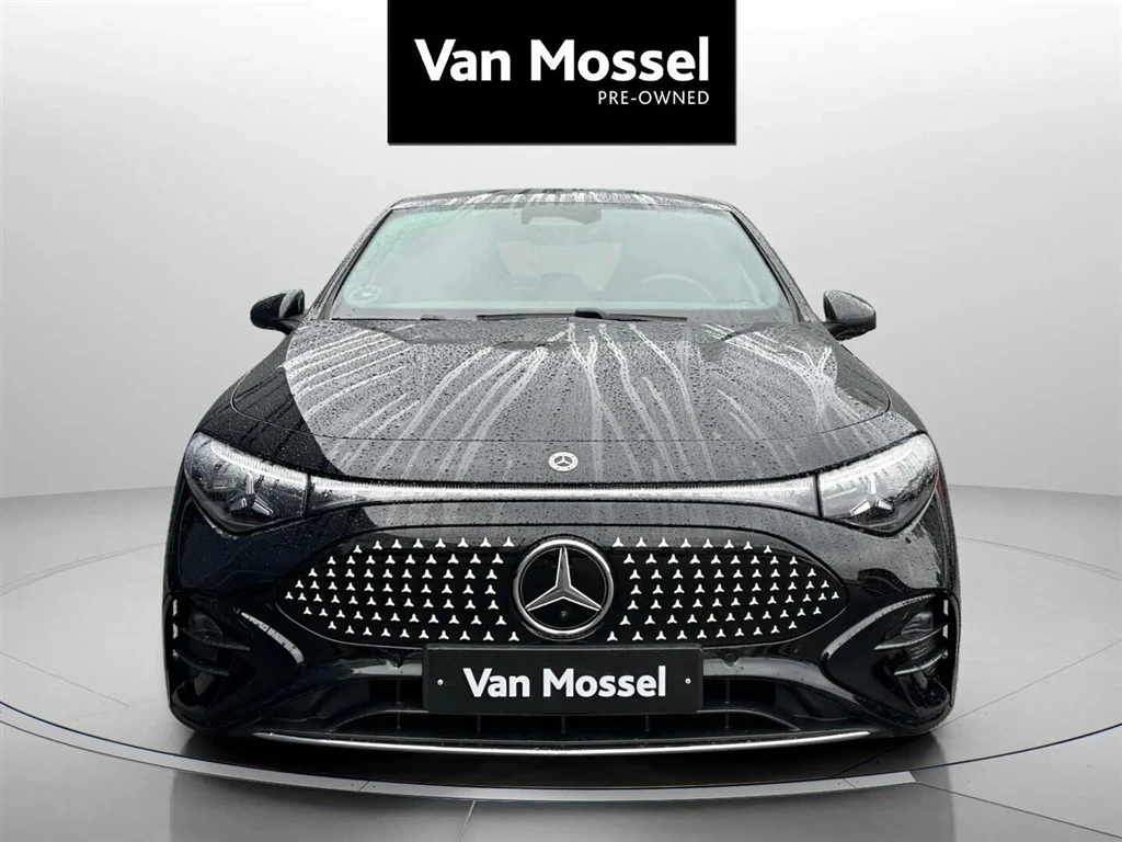 Mercedes-Benz-CLA-image-1