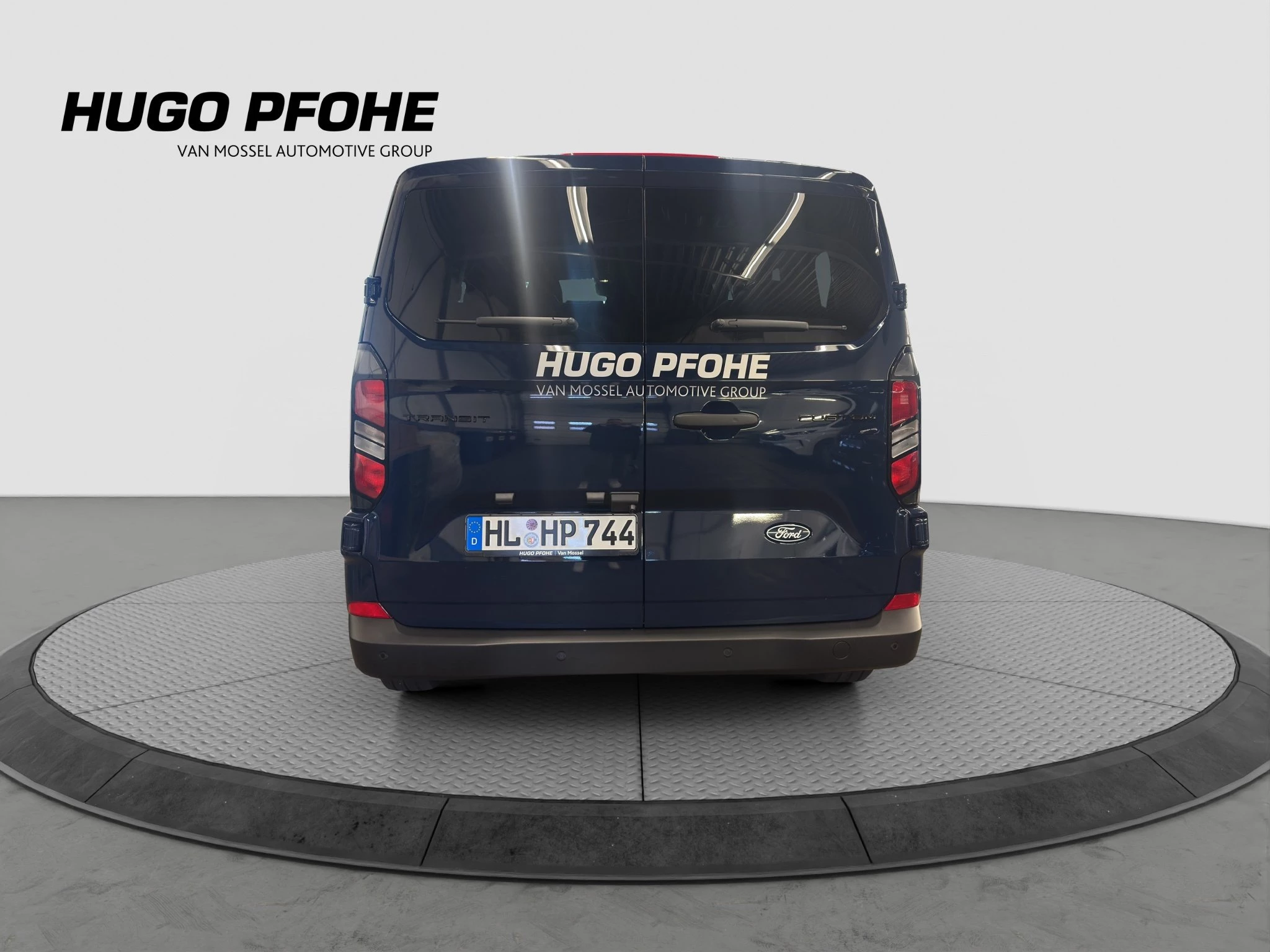 Ford-Transit Custom-image-4