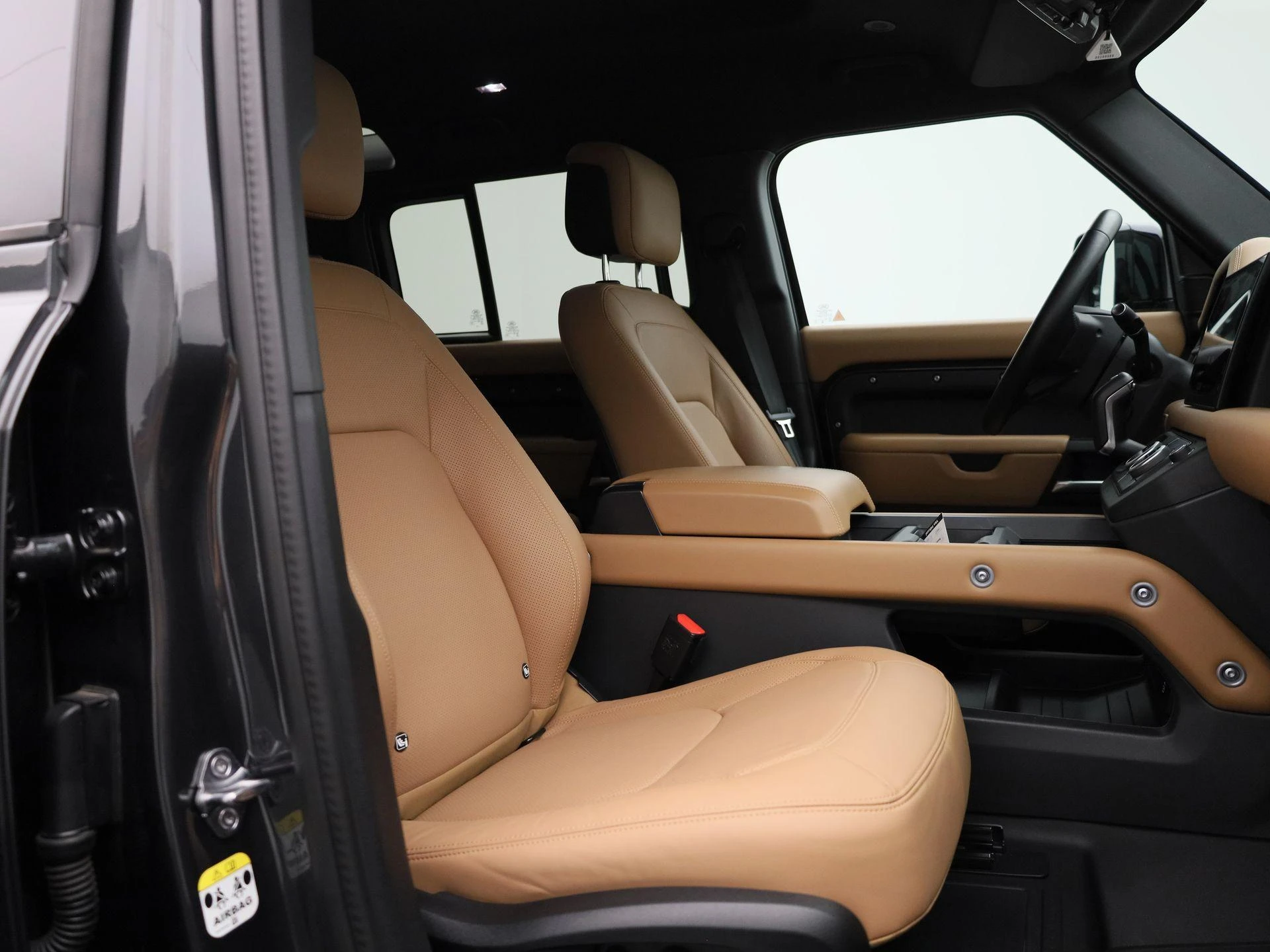 Land Rover-Defender-image-49
