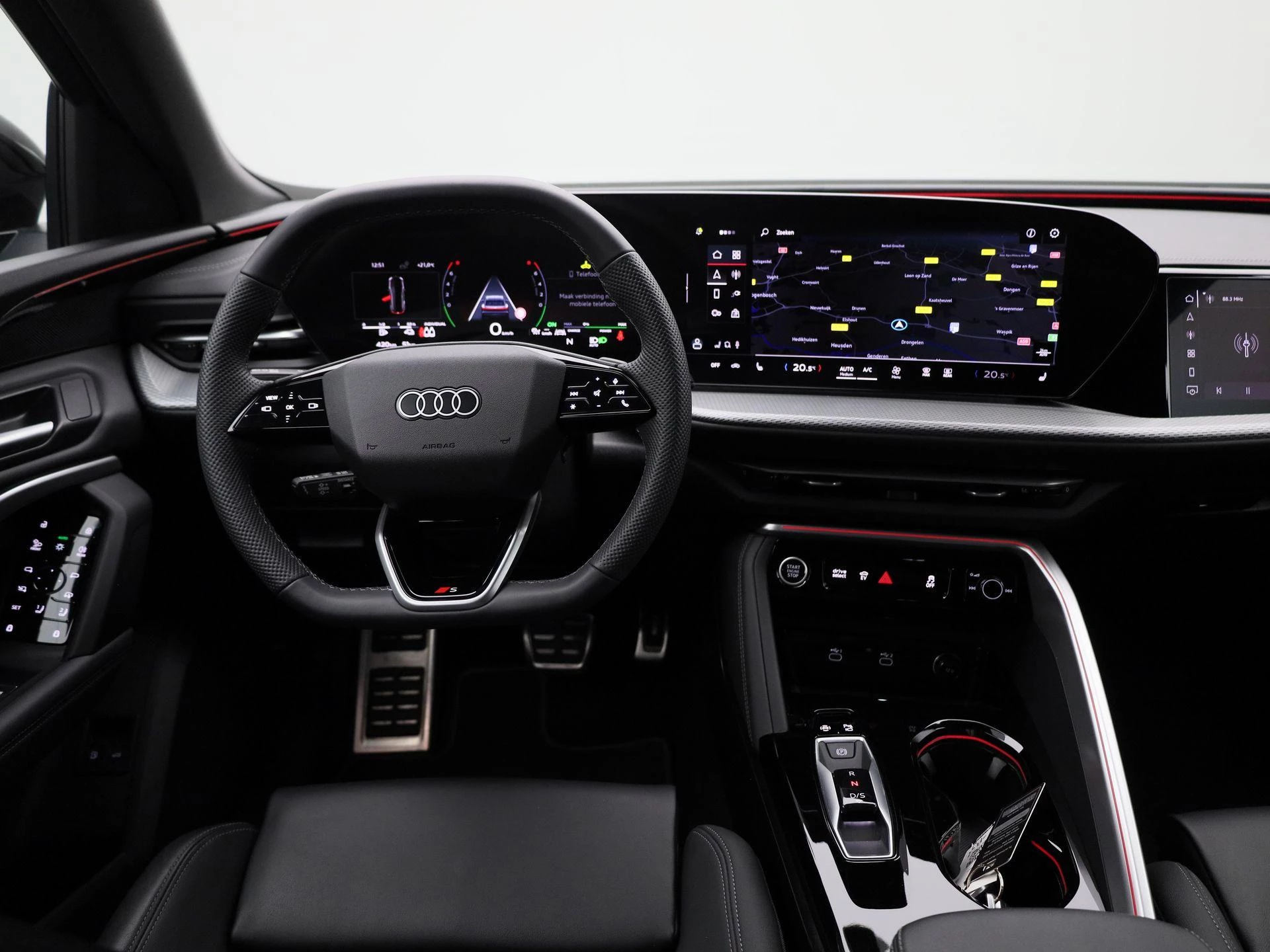 Audi Q5 2.0 TFSI e-hybrid quattro S edition Competition