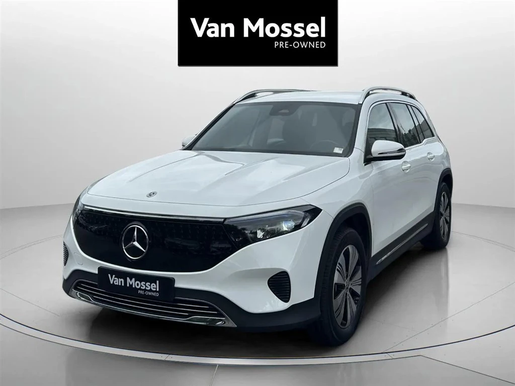 Mercedes-Benz-EQB-image-0
