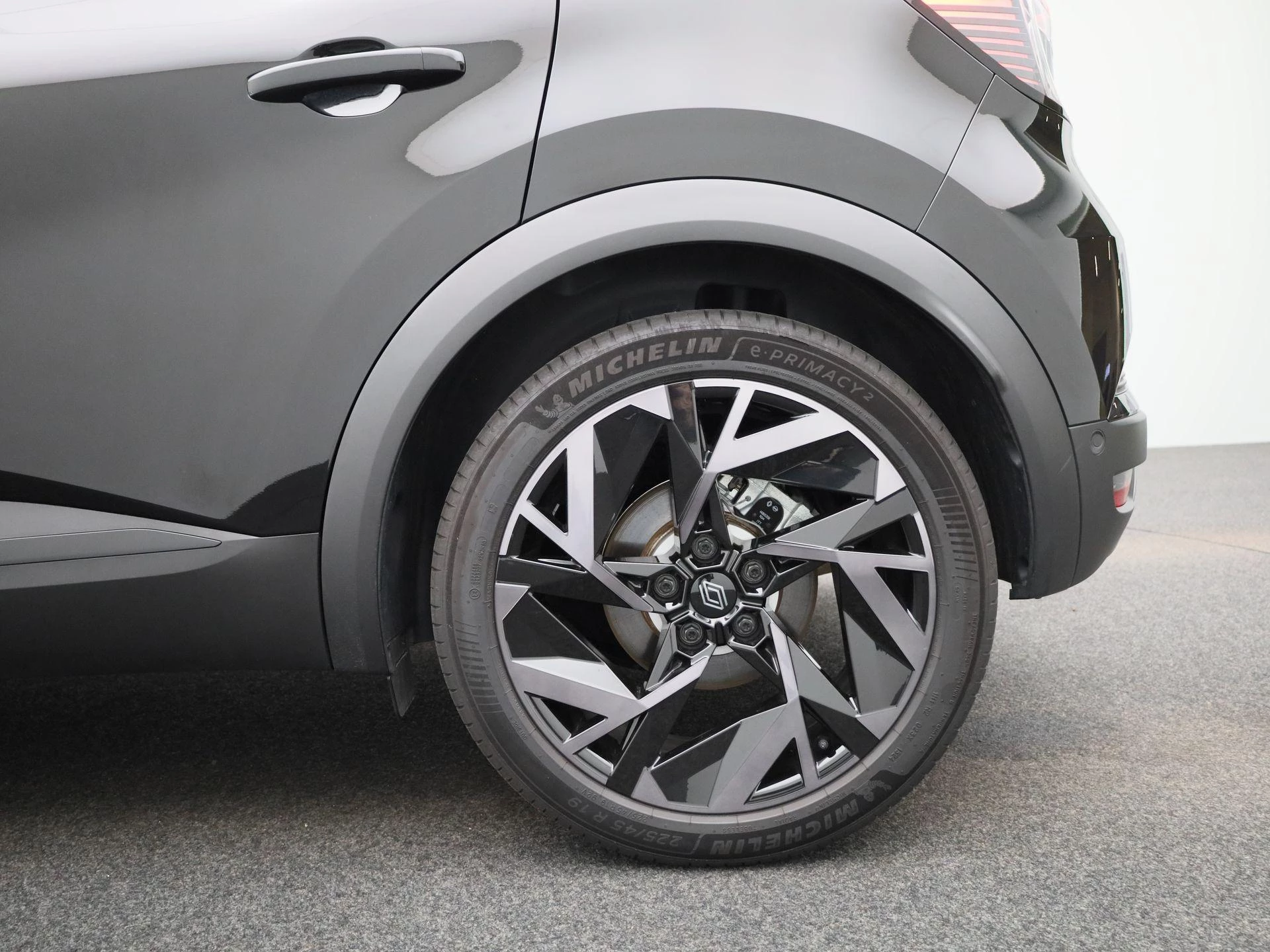 Renault-Captur-image-12