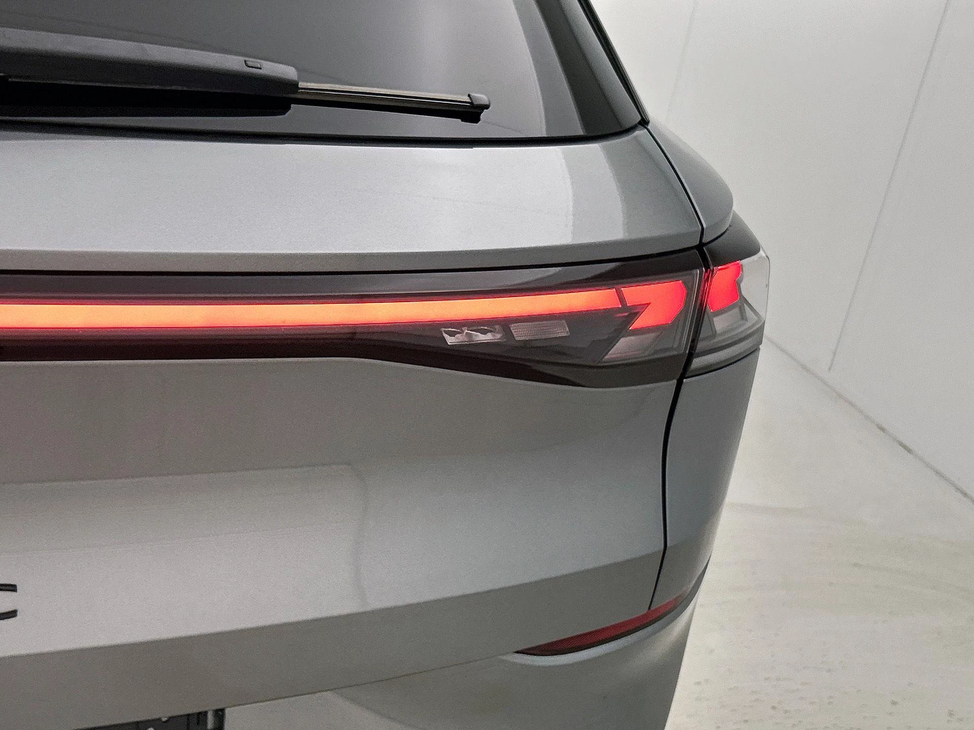 Volkswagen T-Roc 1.5 eTsi Style First Edition 116 PK Automaat