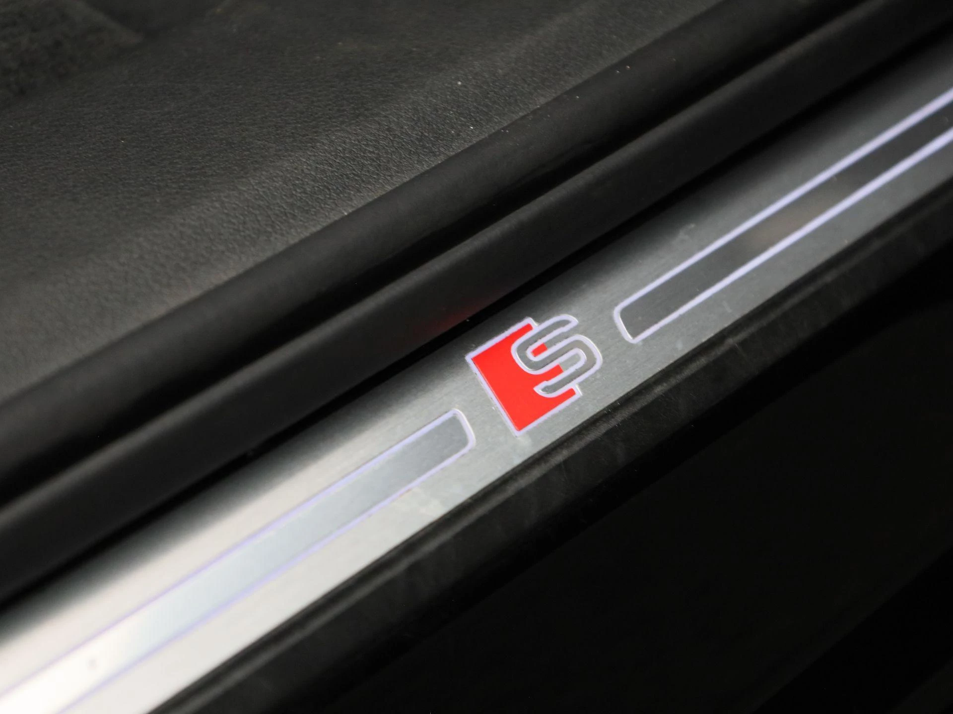 Audi-e-tron-image-11