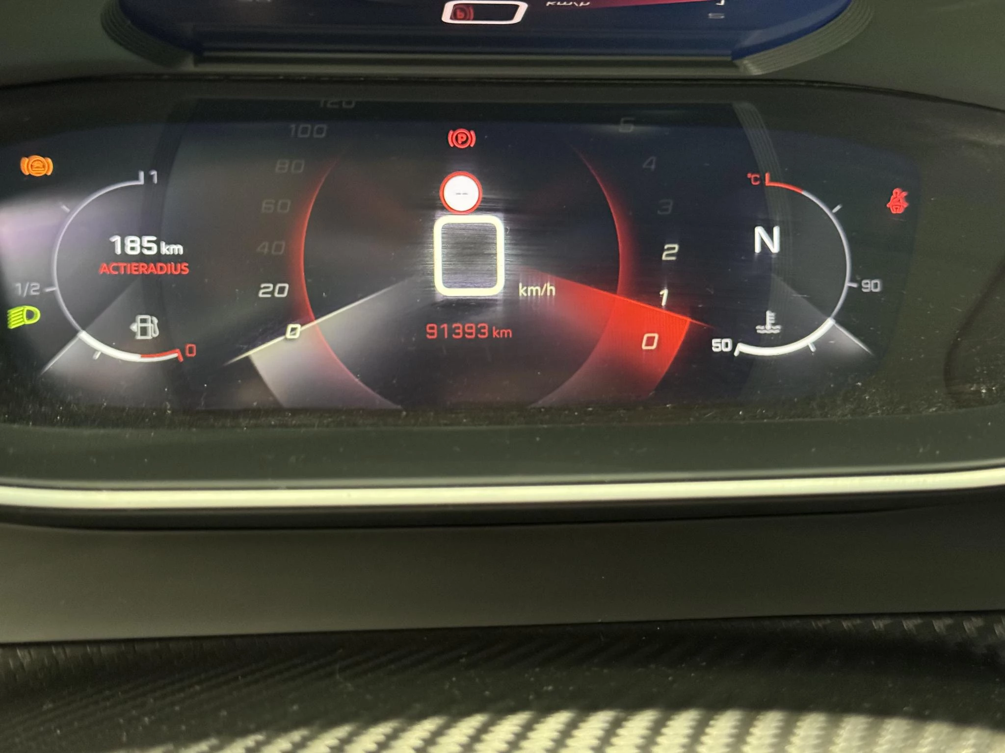 Peugeot-2008-image-14