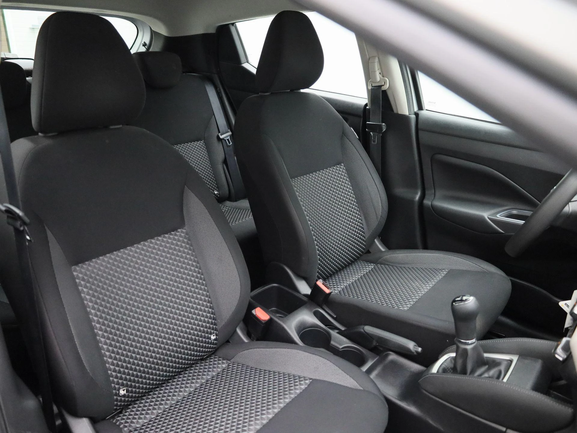 Nissan-Micra-image-29