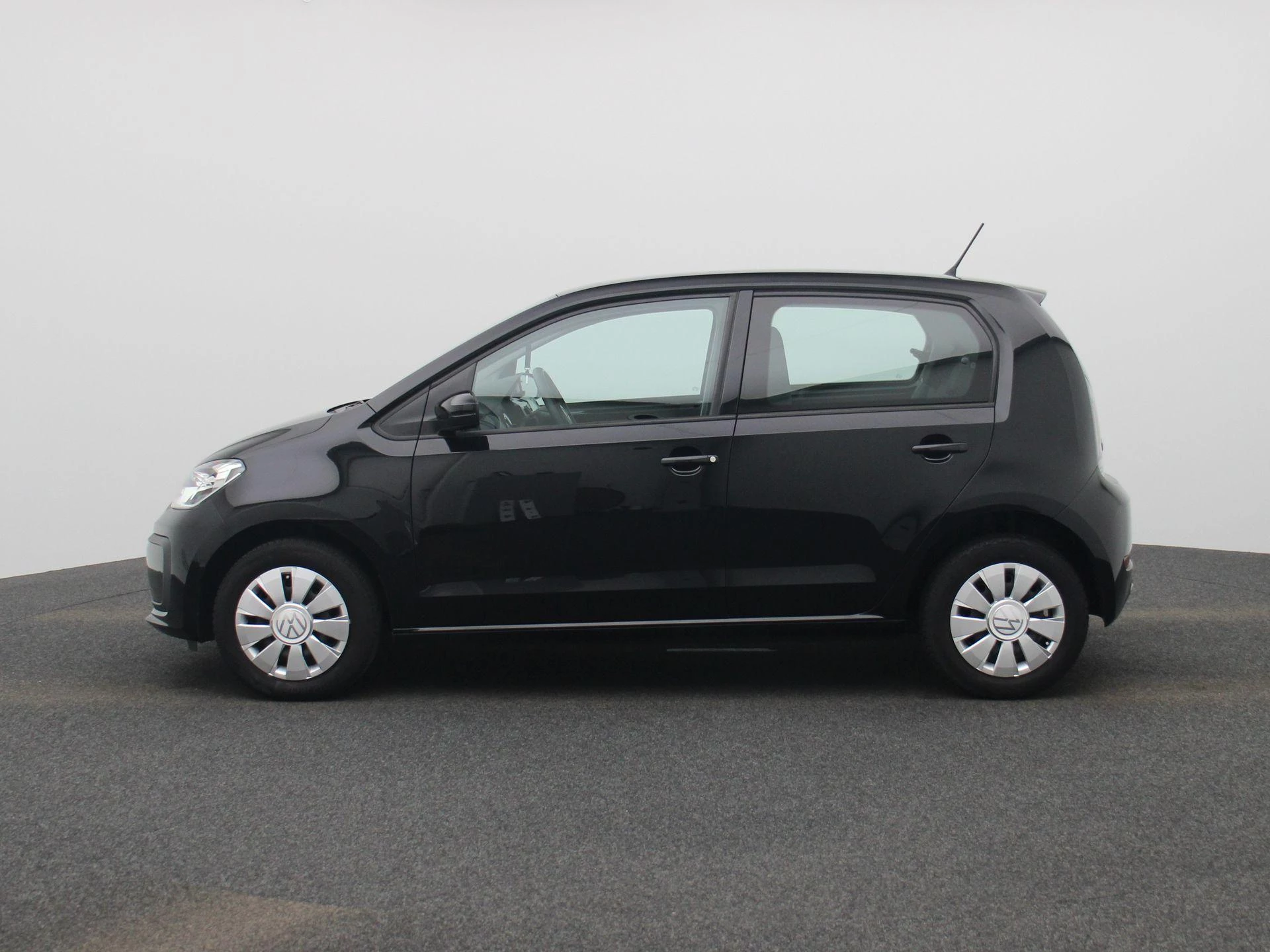 Volkswagen-up!-image-3