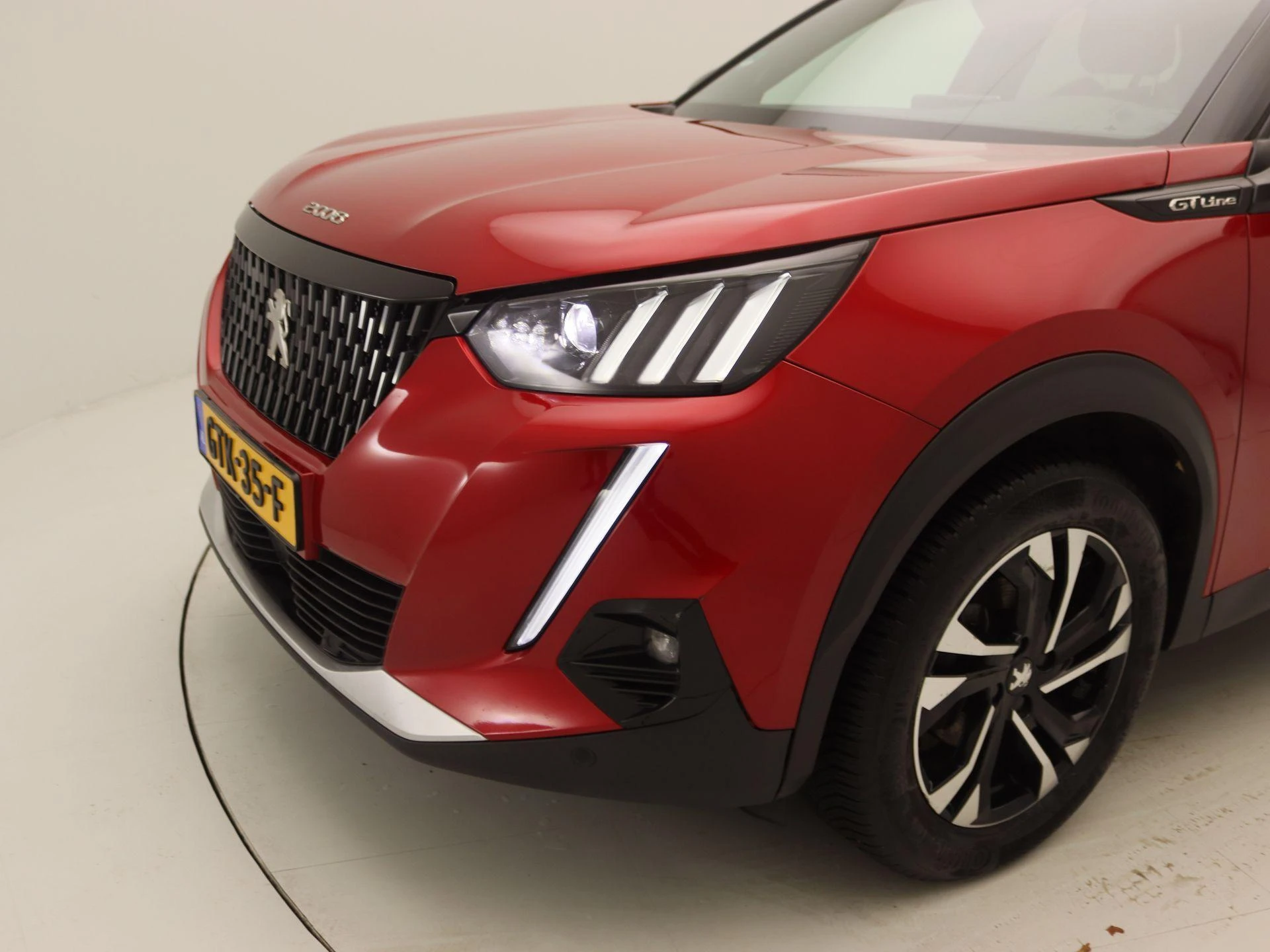 Peugeot-2008-image-14