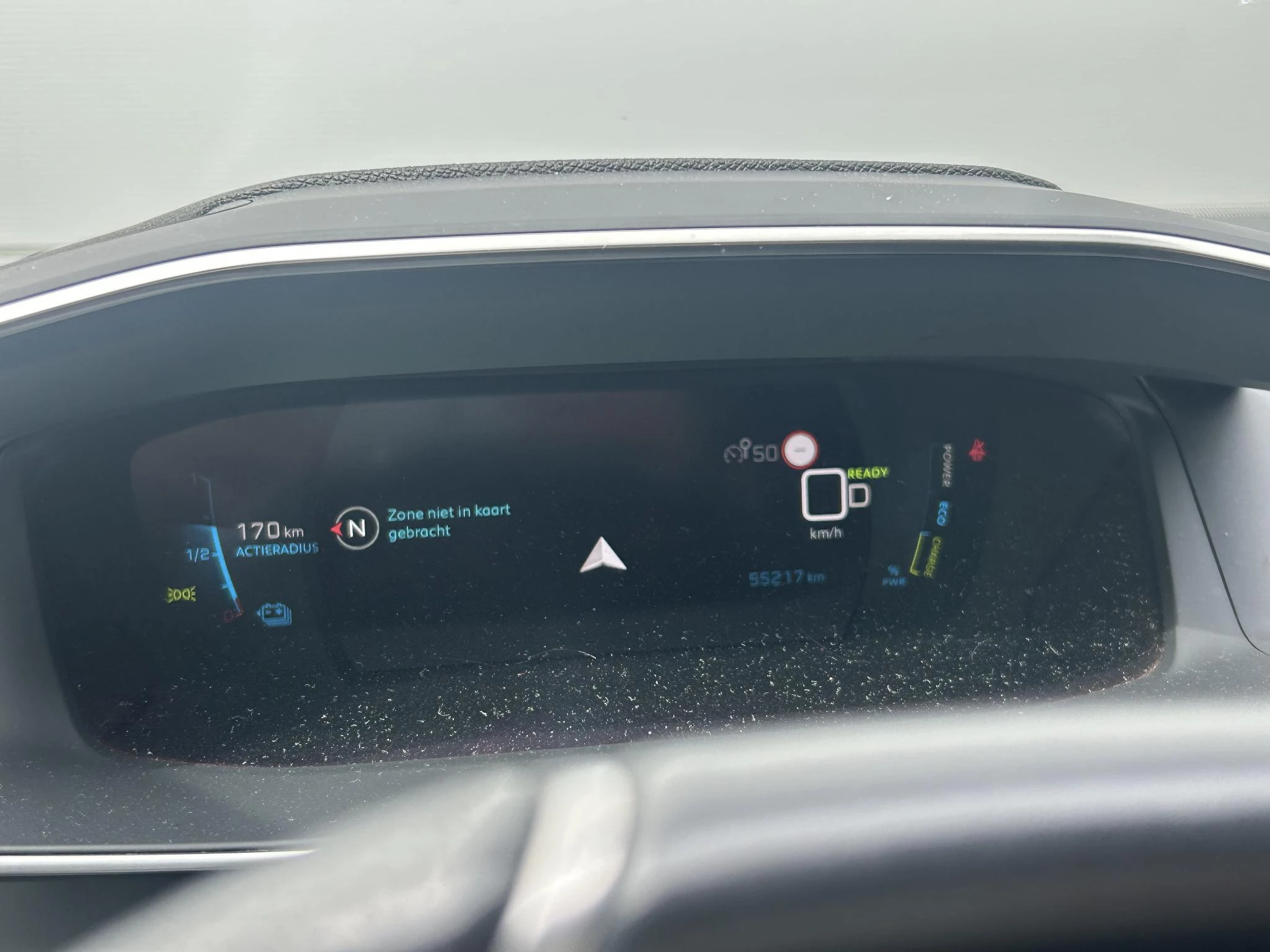 Peugeot e-2008 EV GT 50 kWh