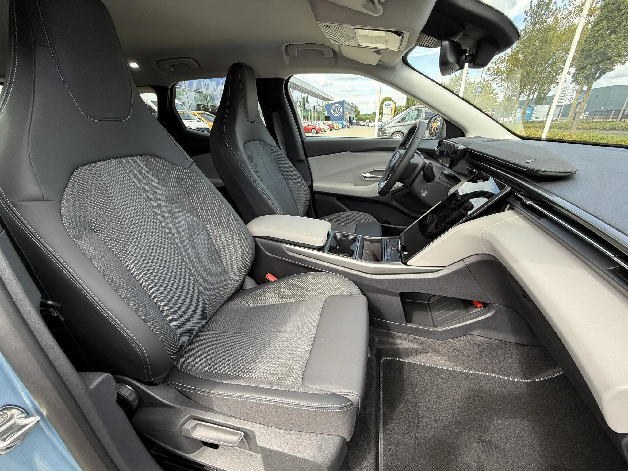 Ford-Explorer-image-10