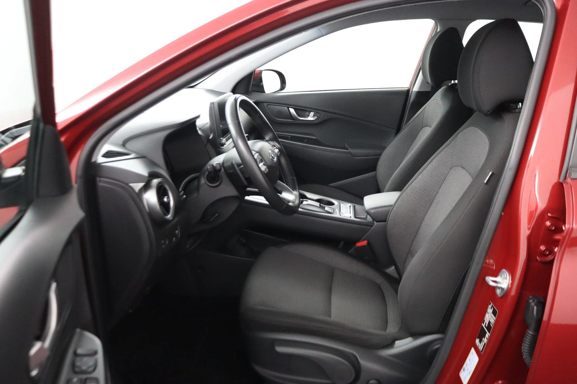 Hyundai-Kona-image-14