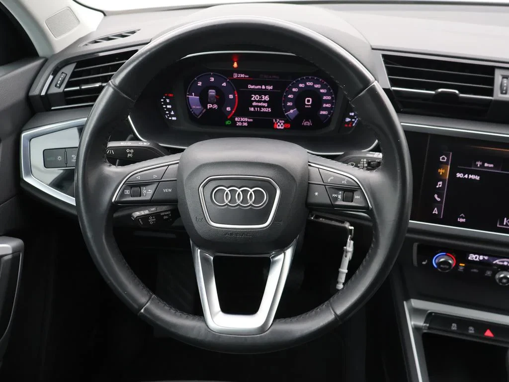 Audi-Q3-image-15