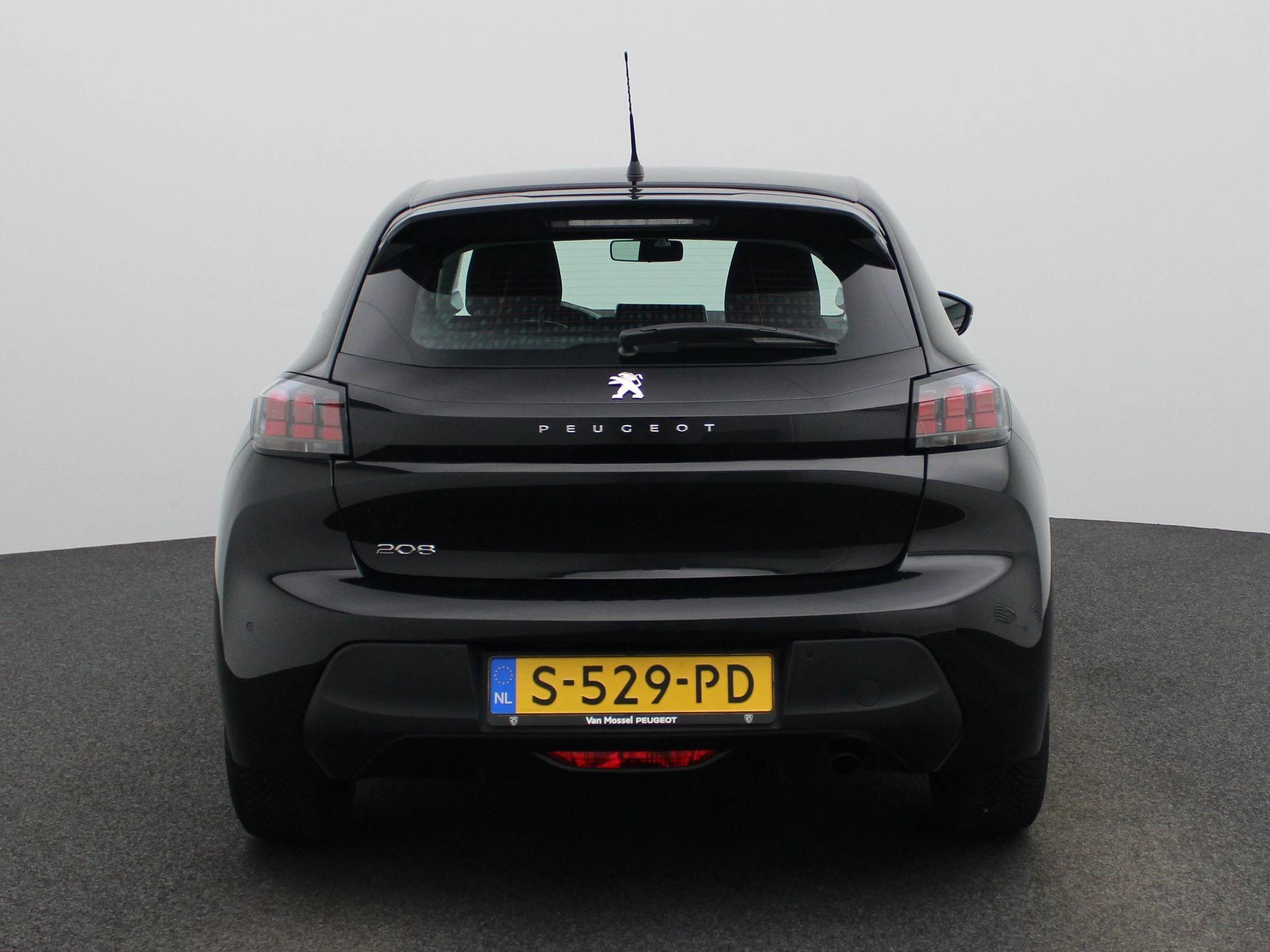 Peugeot-208-image-4