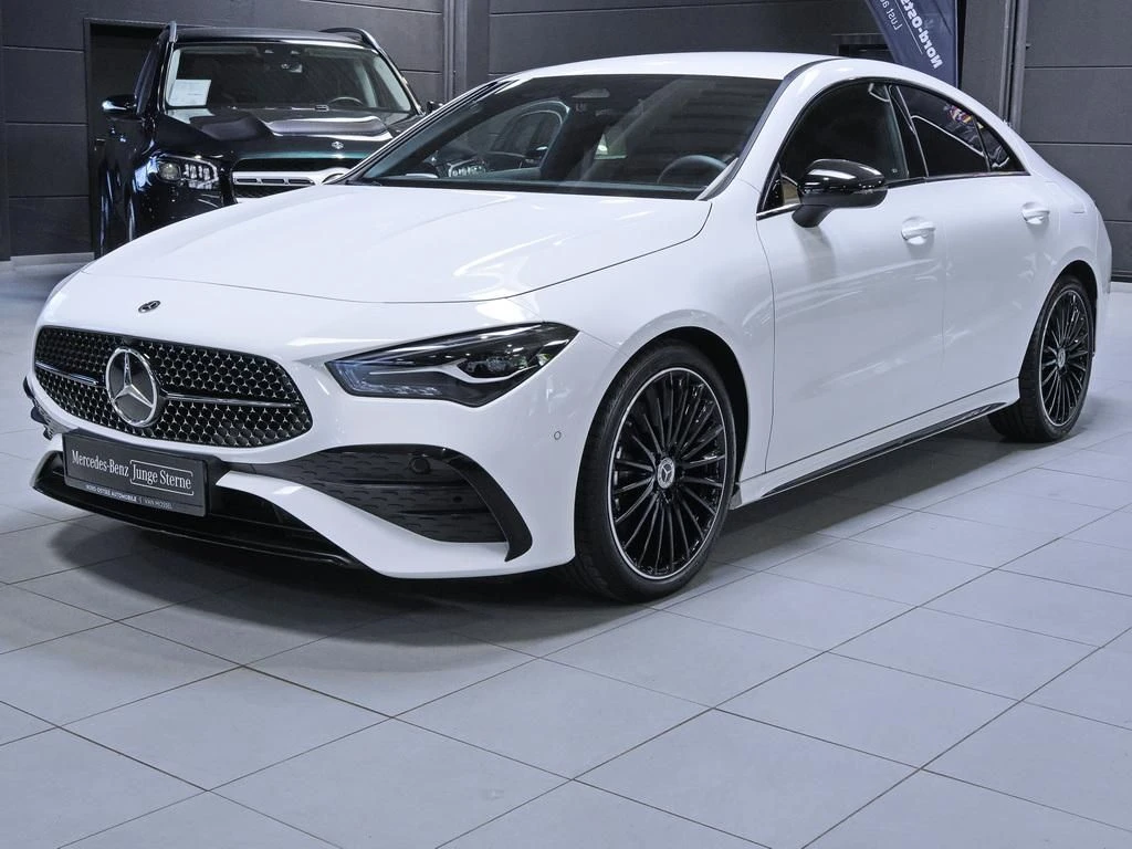 Mercedes-Benz-CLA 200-image-7