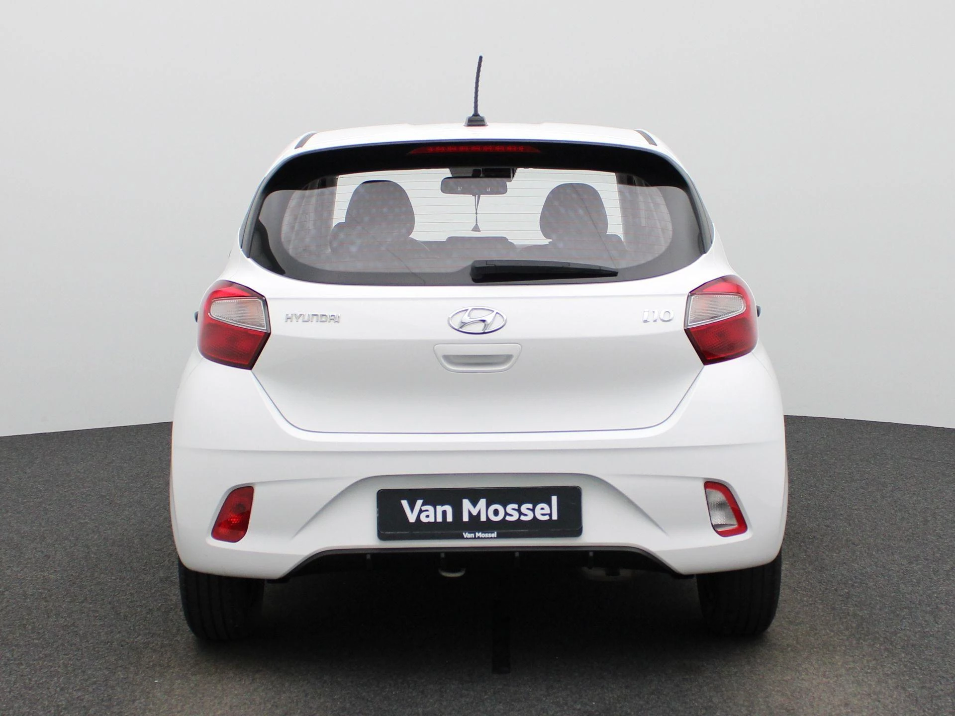 Hyundai-i10-image-4