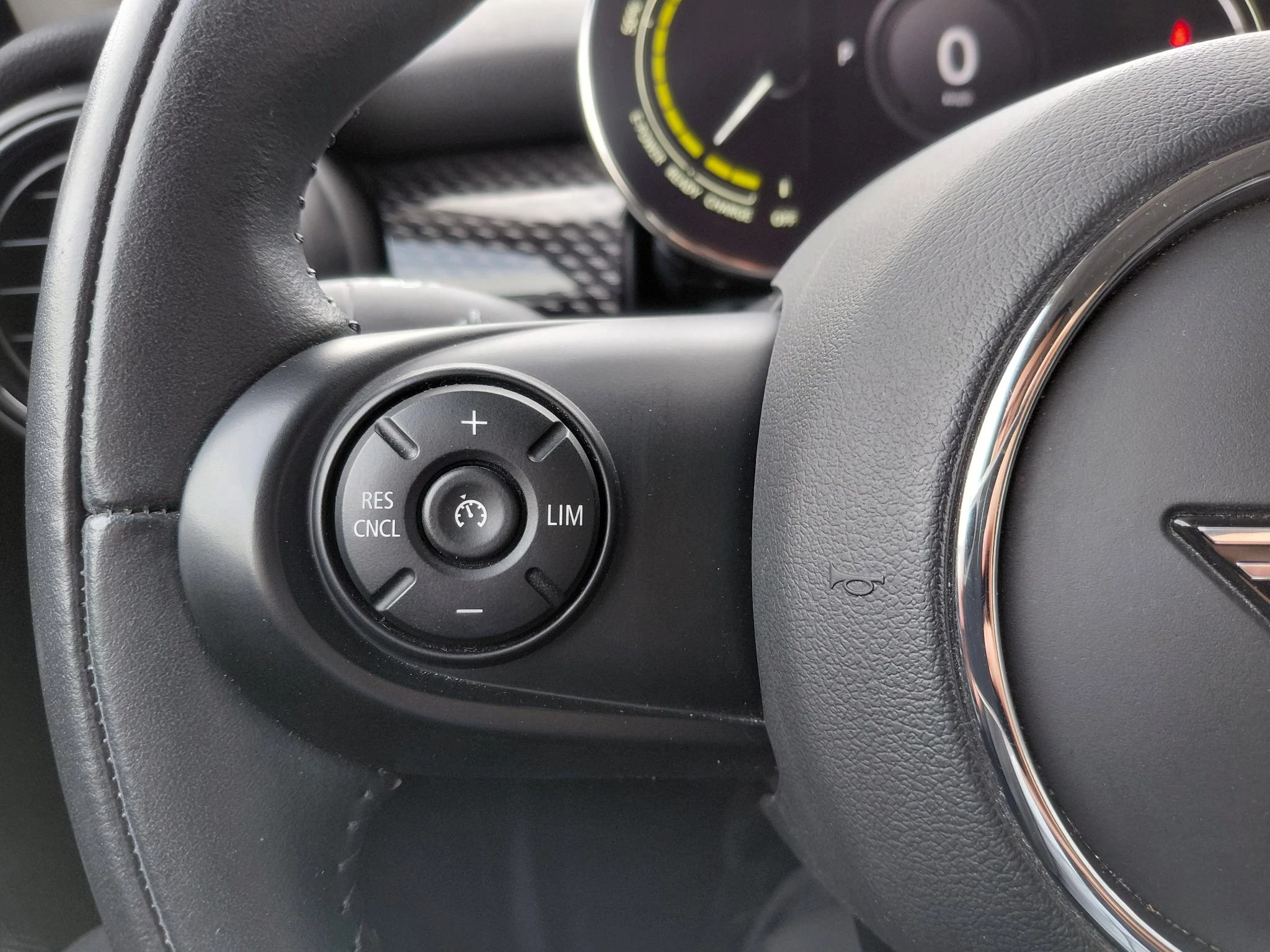 MINI-Electric-image-14