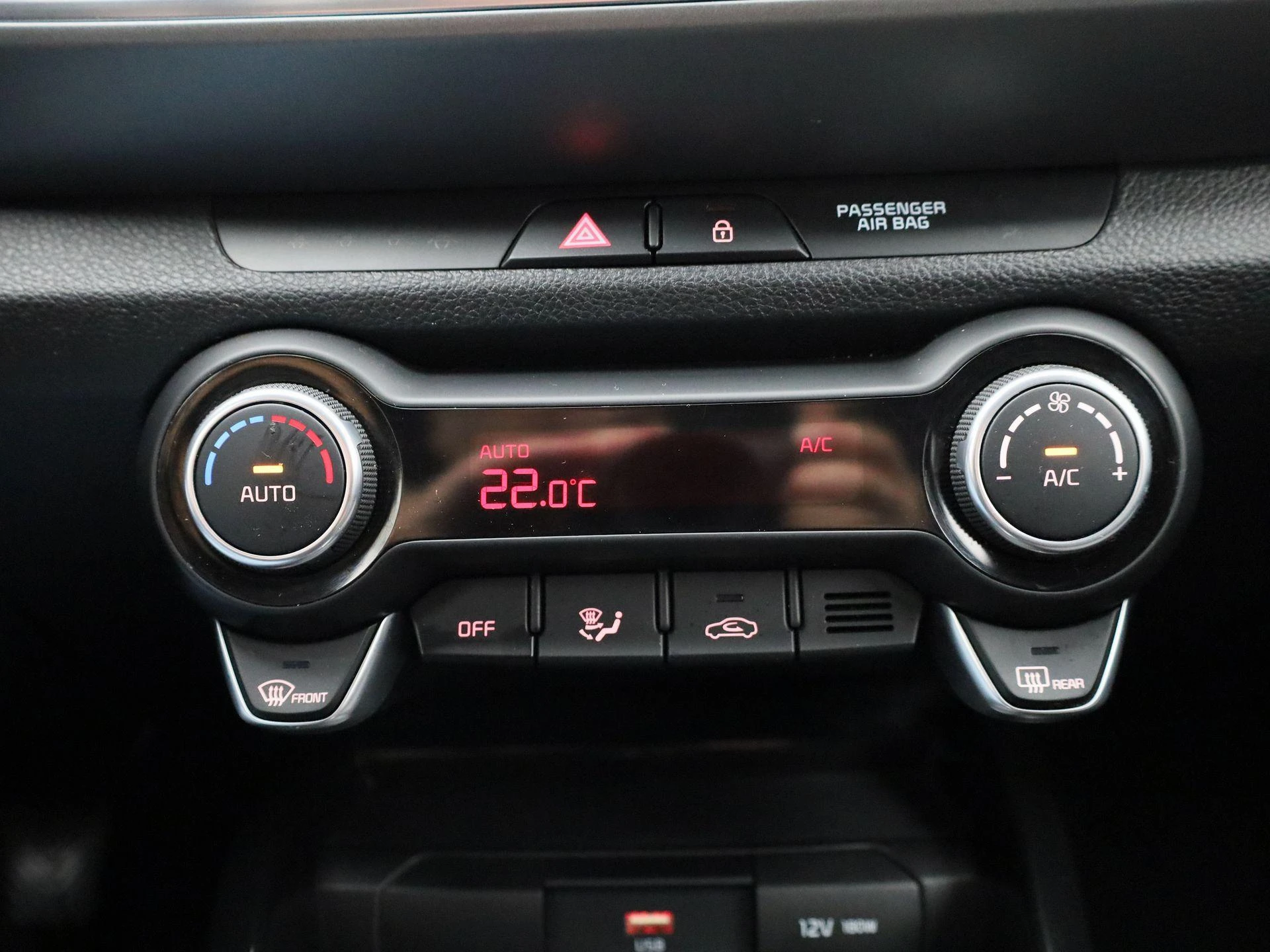Kia-Stonic-image-16